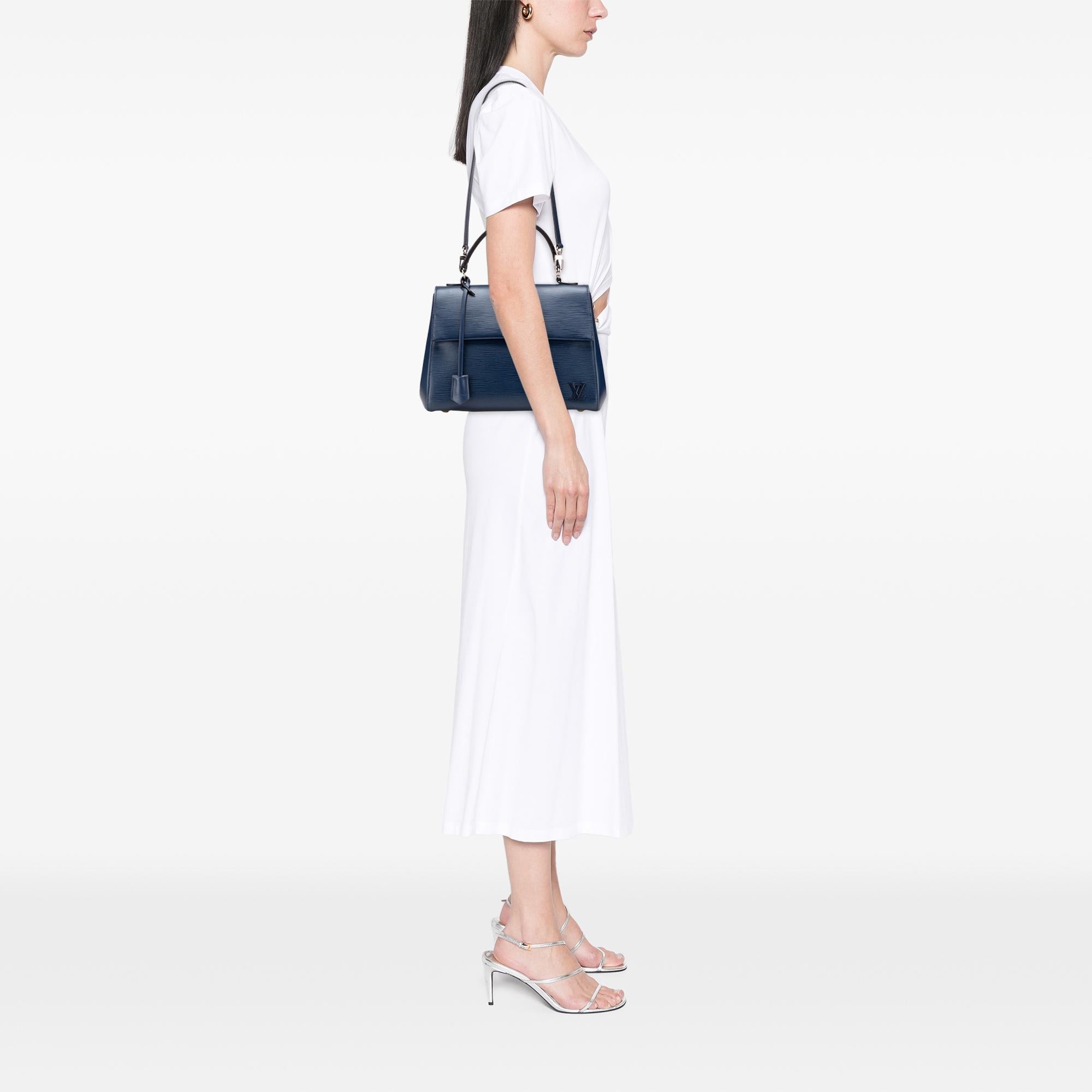 Louis Vuitton Epi Cluny MM