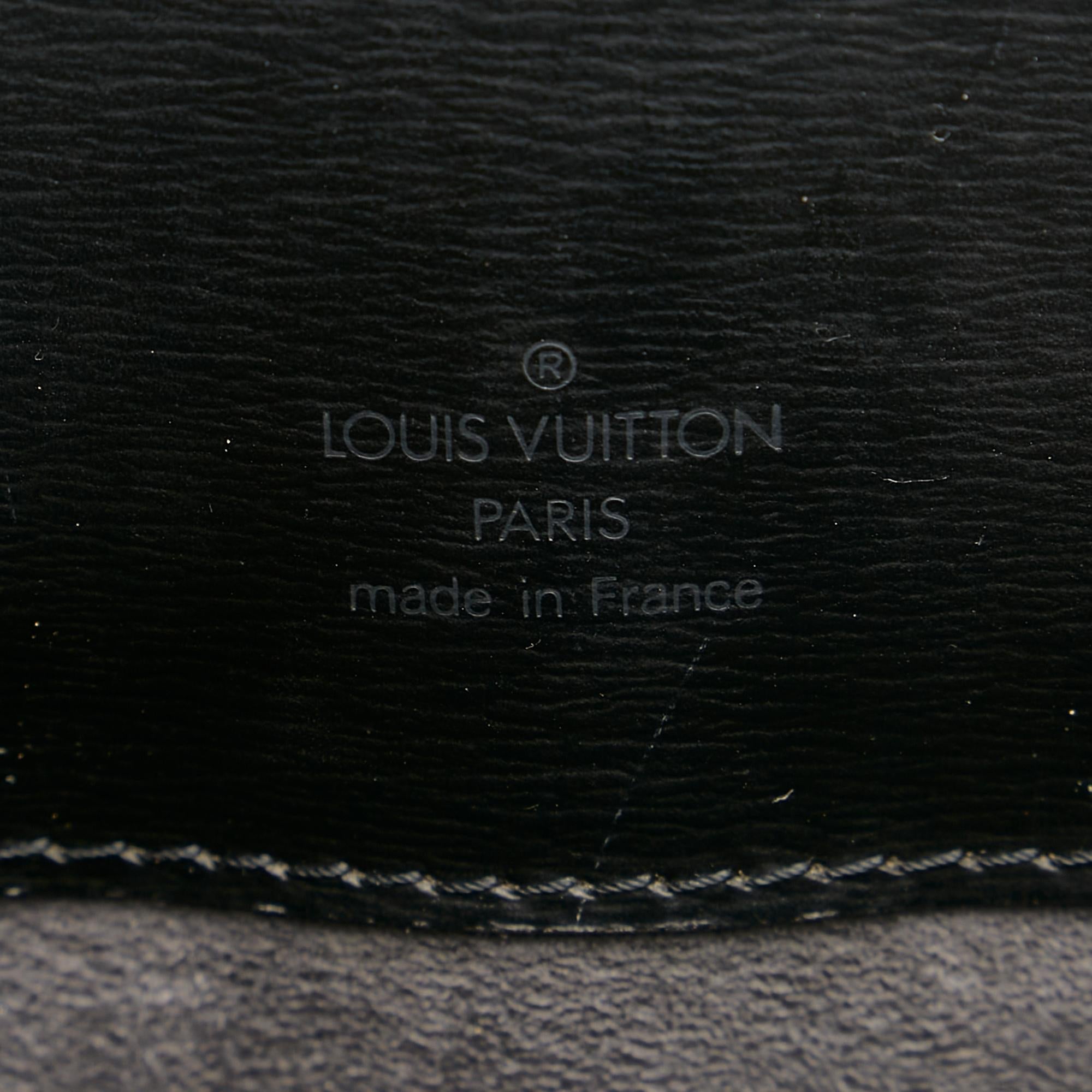 Louis Vuitton Epi Cluny (SHG-35373)