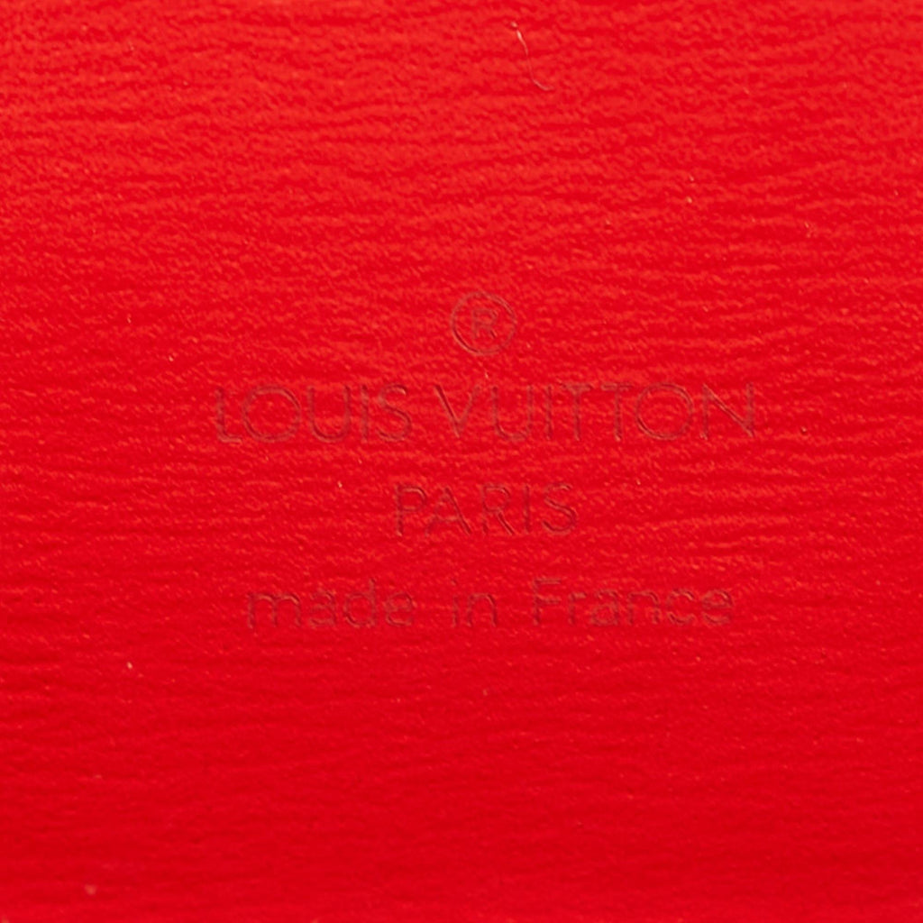 Louis Vuitton Epi Cluny (SHG-36922)