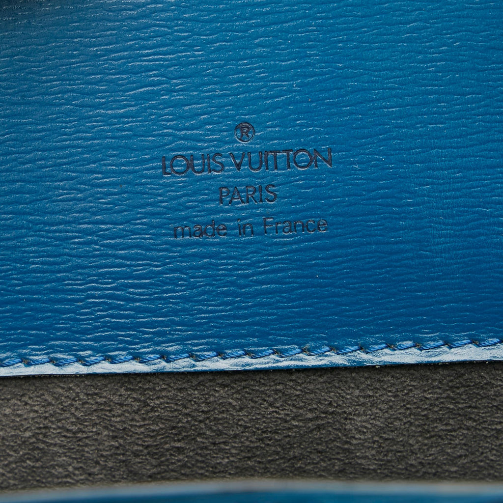 Louis Vuitton Epi Cluny (SHG-37964)