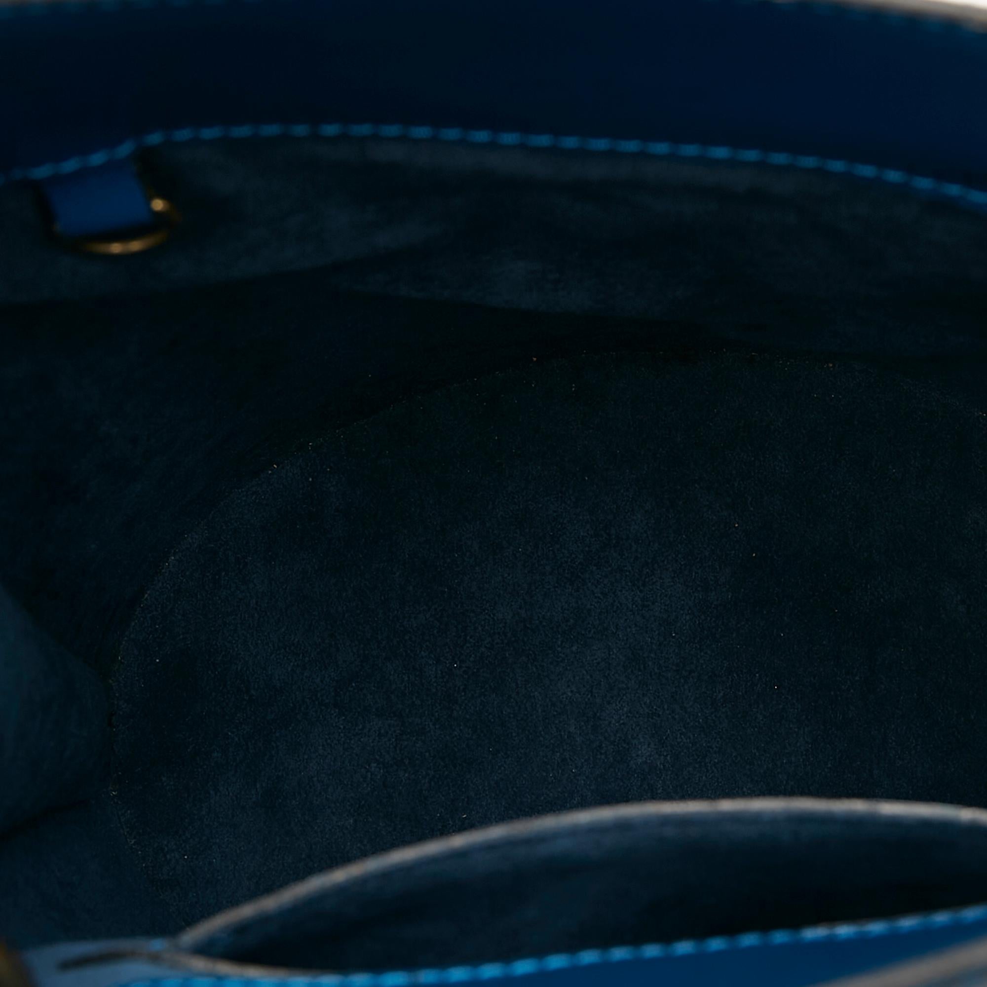 Louis Vuitton Epi Cluny (SHG-wtaxbJ)