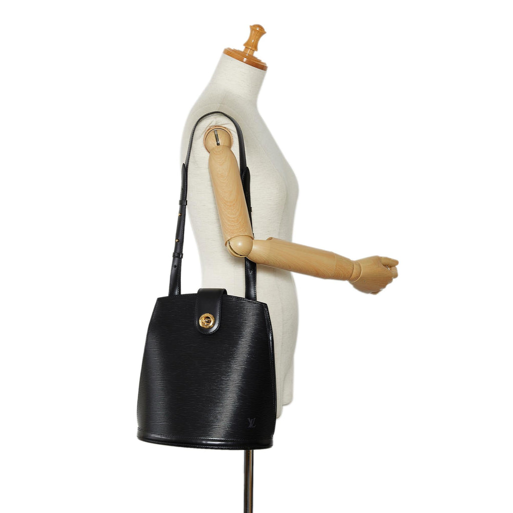 Louis Vuitton Epi Cluny (SHG-VVIBjV)