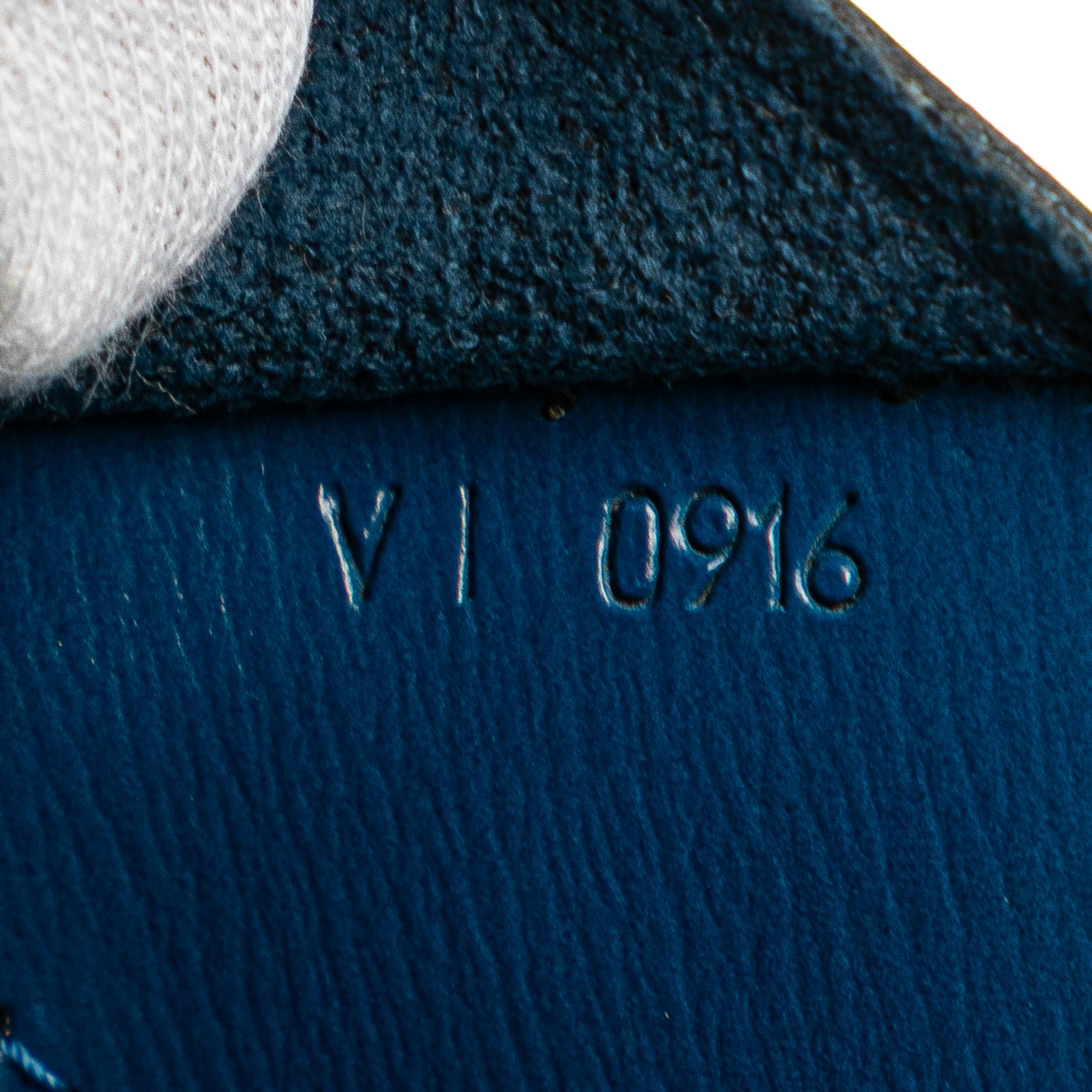 Louis Vuitton Epi Cluny