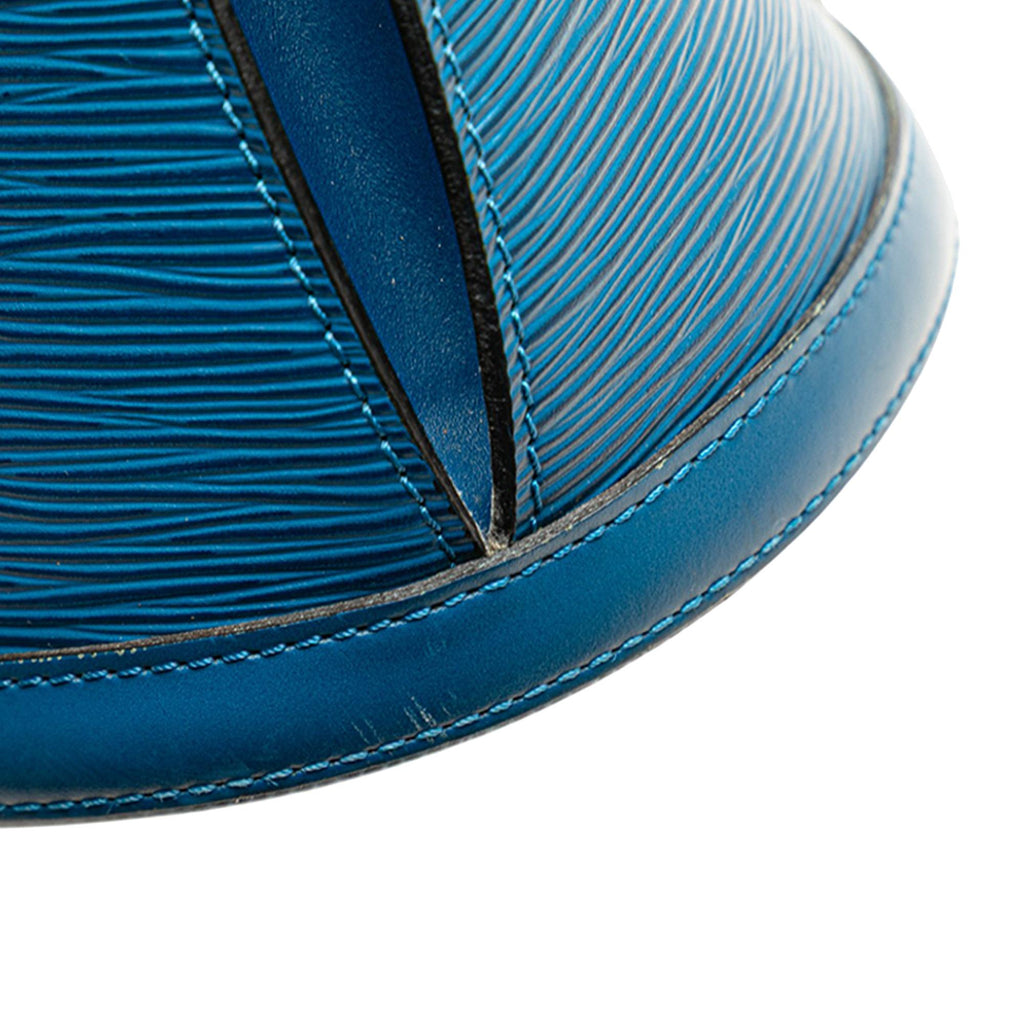 Louis Vuitton Epi Cluny