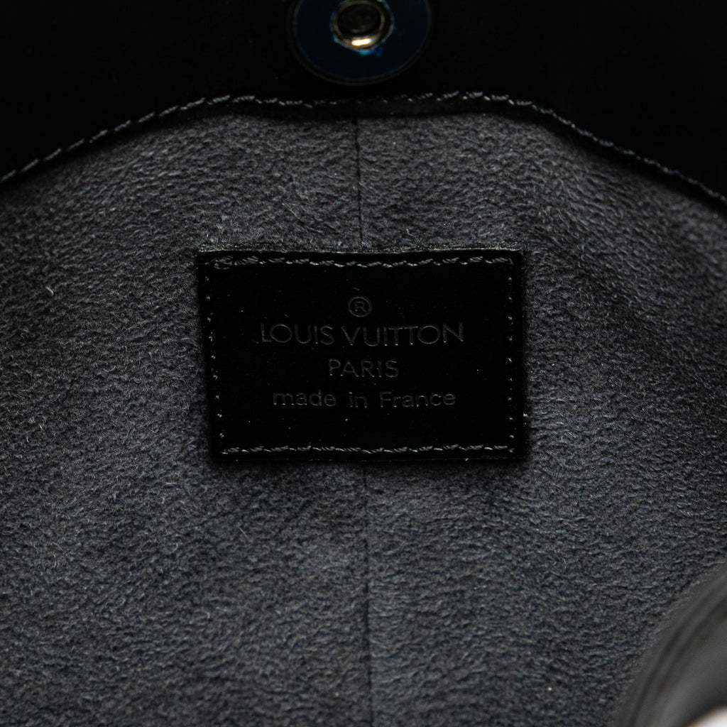 Louis Vuitton Epi Demi Lune Pochette