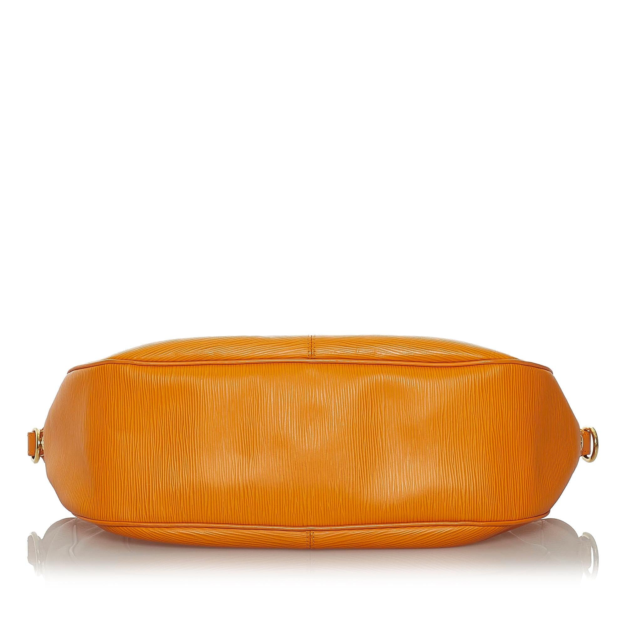 Louis Vuitton Epi Dhanura PM (SHG-28421)