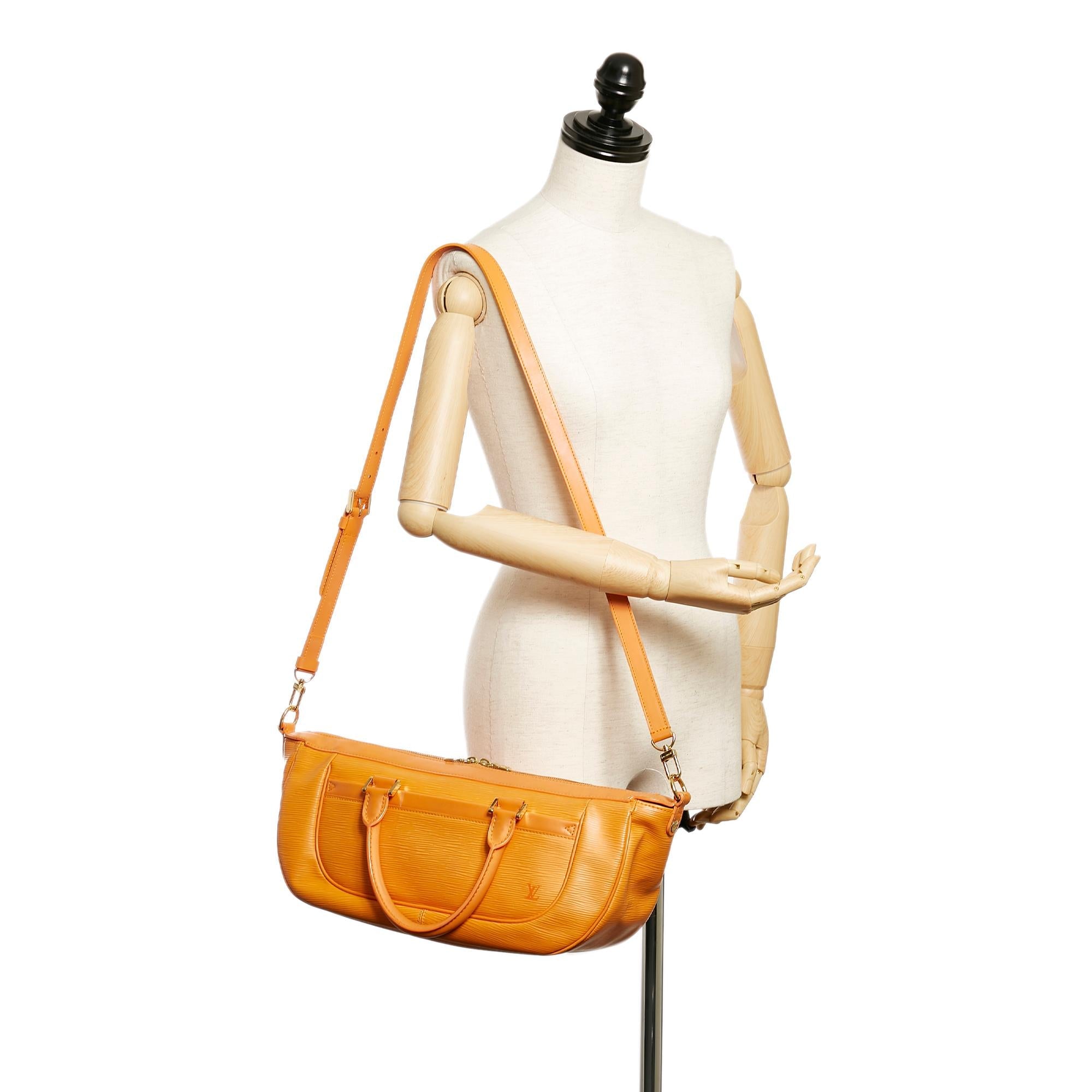 Louis Vuitton Epi Dhanura PM (SHG-37429)