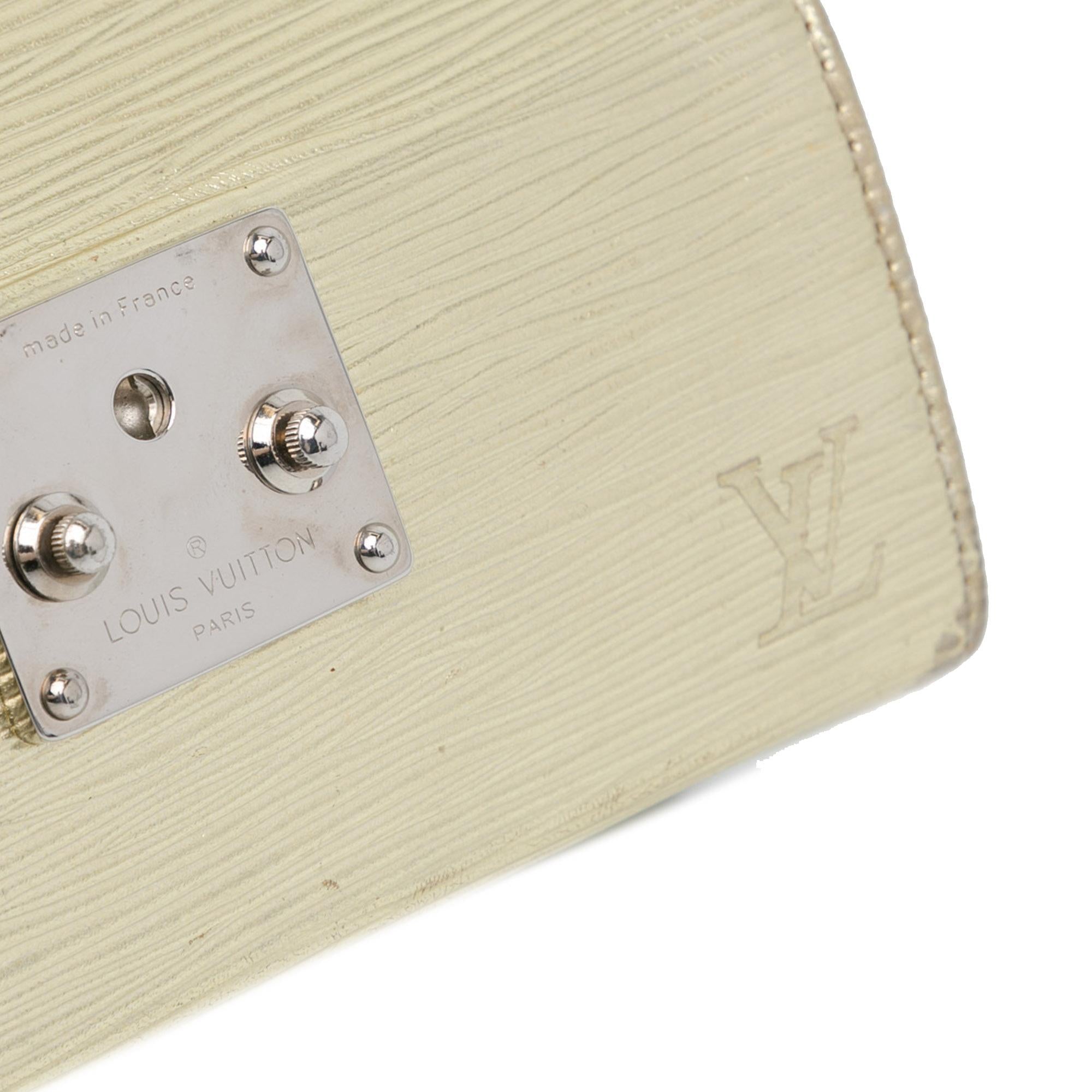 Louis Vuitton Epi Galaxia (SHG-juGmeQ)