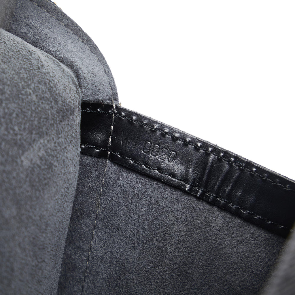 Louis Vuitton Epi Gobelins (SHG-4AHARz)