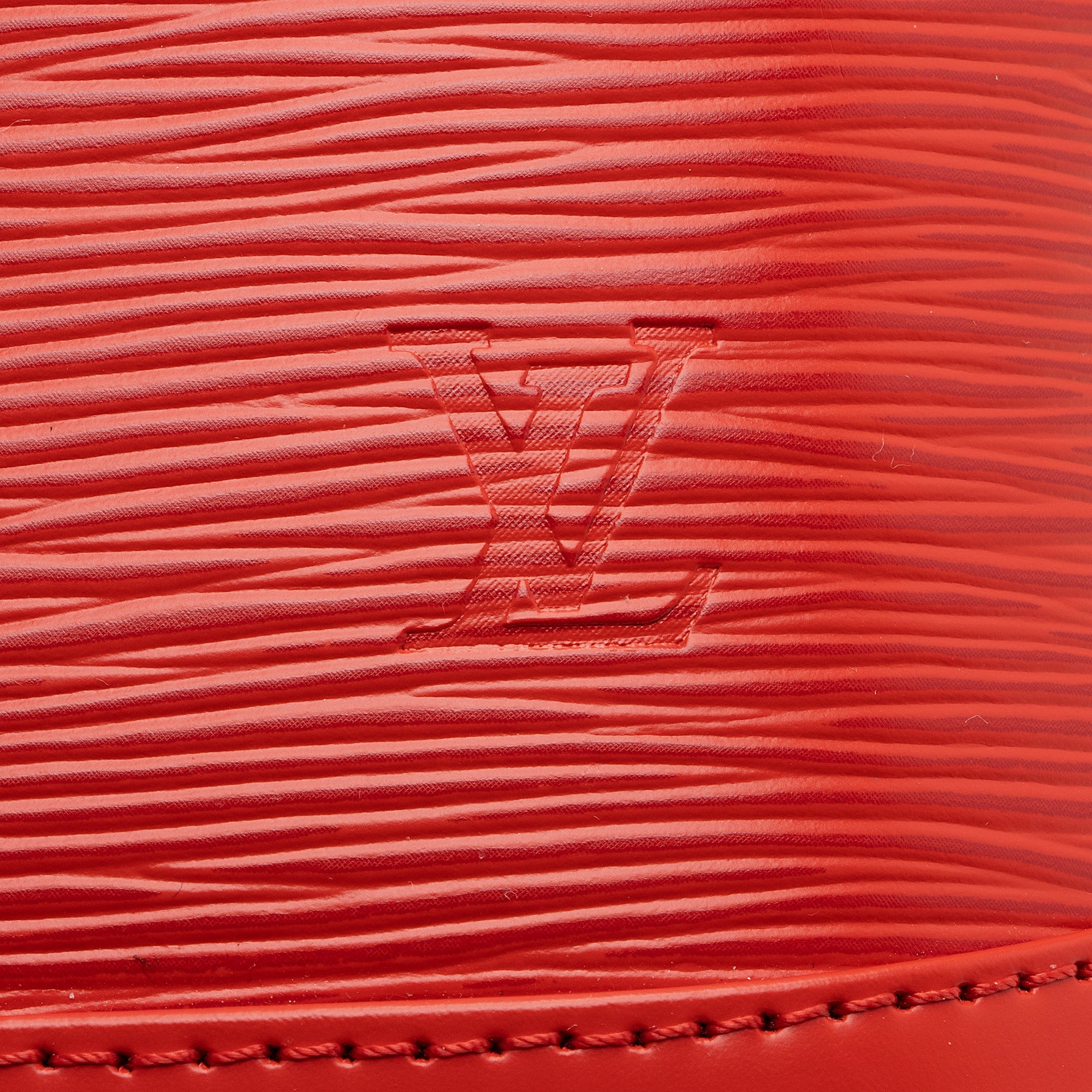 Louis Vuitton Epi Leather Alma BB Satchel (SHF-ELHaPo)