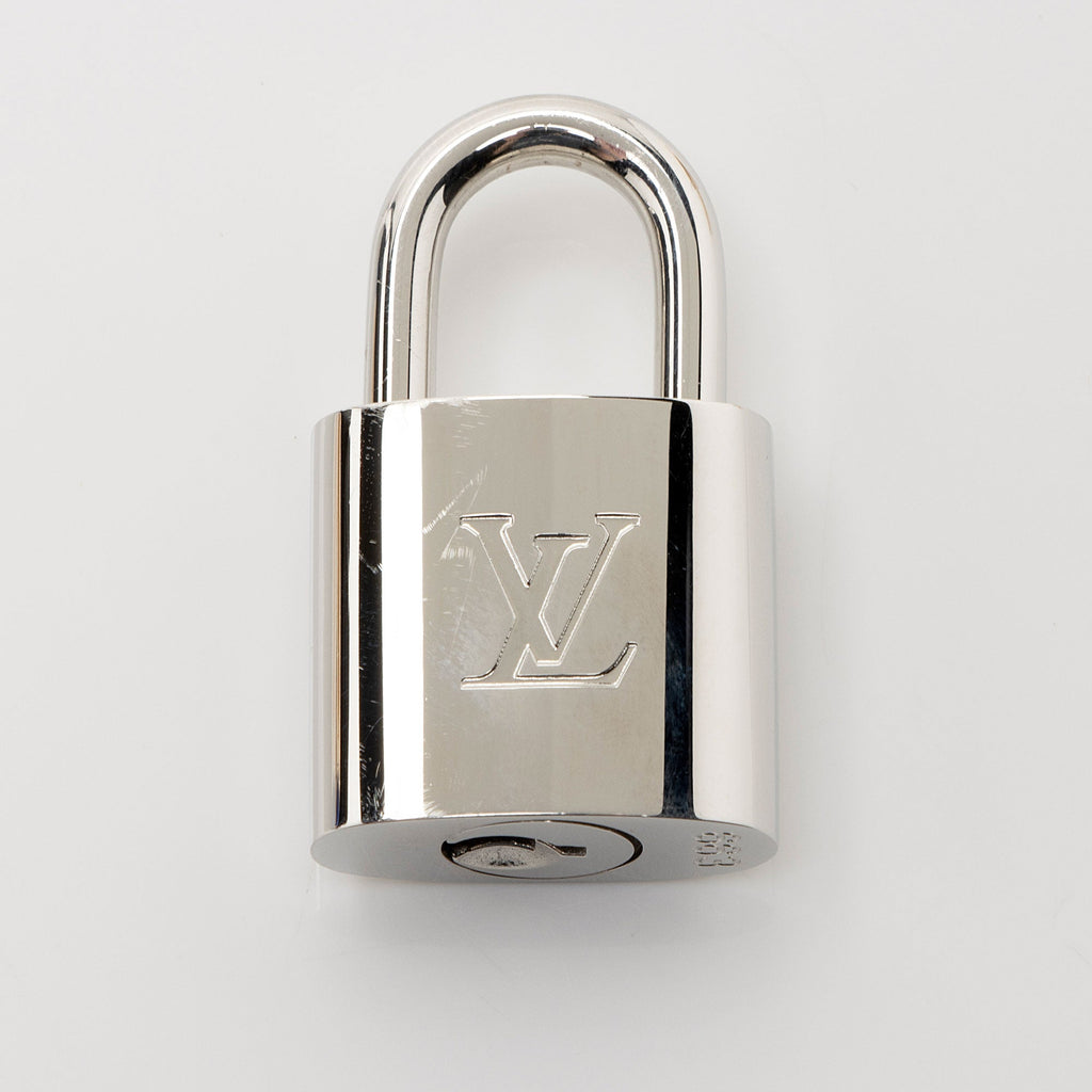 Louis Vuitton Epi Leather Alma BB Satchel (SHF-B9m2oM)