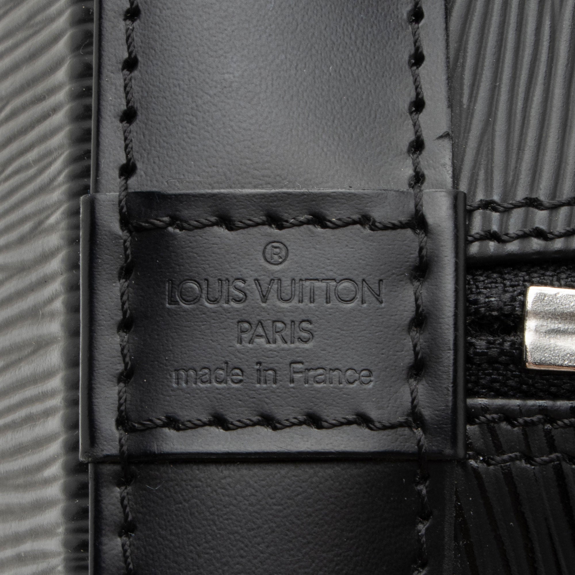 Louis Vuitton Epi Leather Alma PM Satchel (SHF-T3rPbv)
