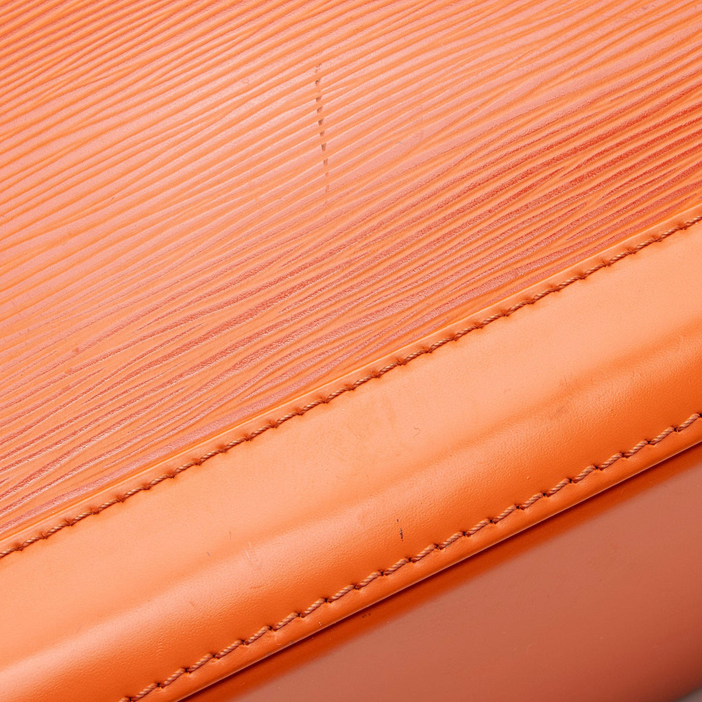 Louis Vuitton Epi Leather Alma PM Satchel (SHF-BEO91l)