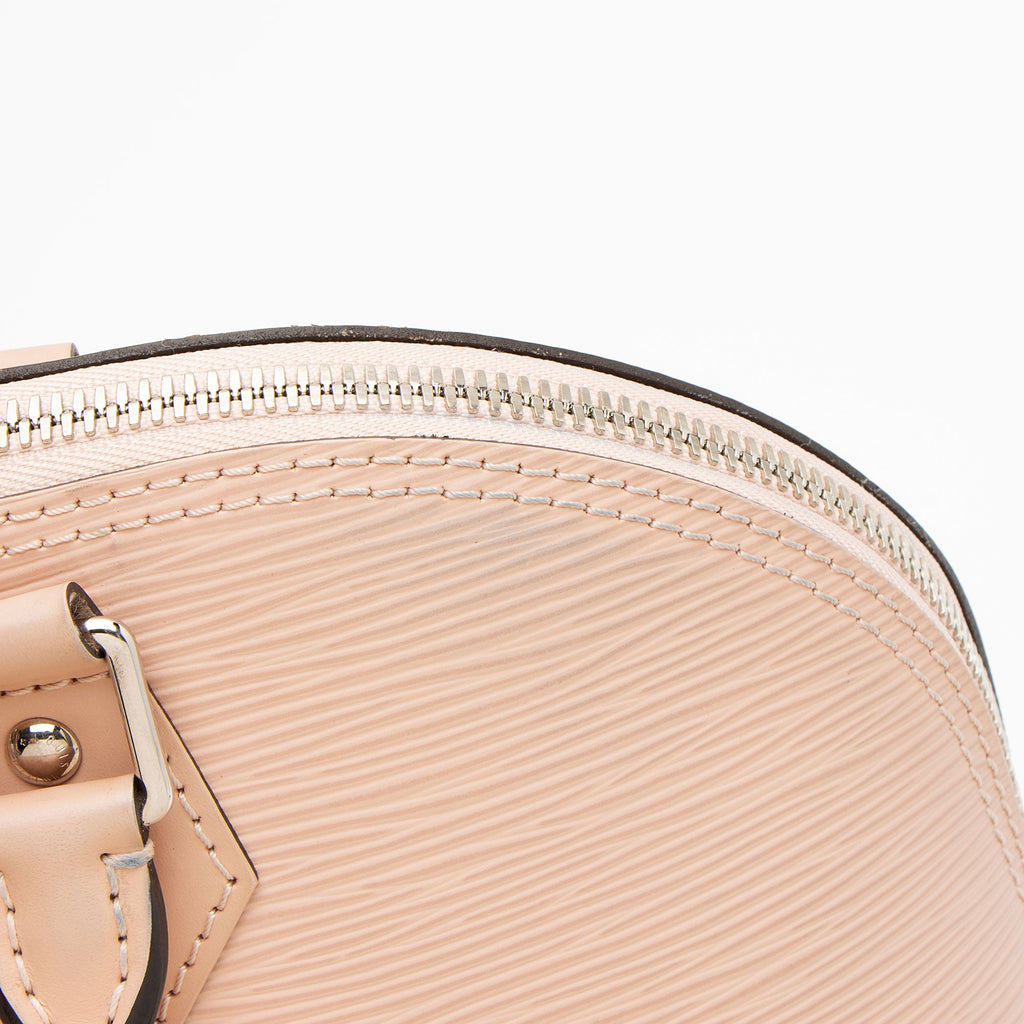 Louis Vuitton Epi Leather Alma PM Satchel (SHF-nAgTKF)