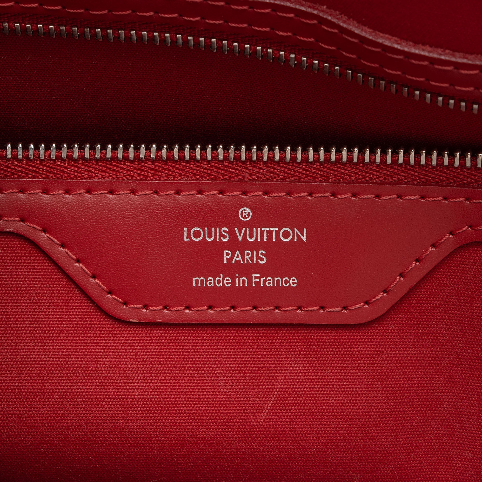 Louis Vuitton Epi Leather Brea MM Satchel (SHF-AzTR36)