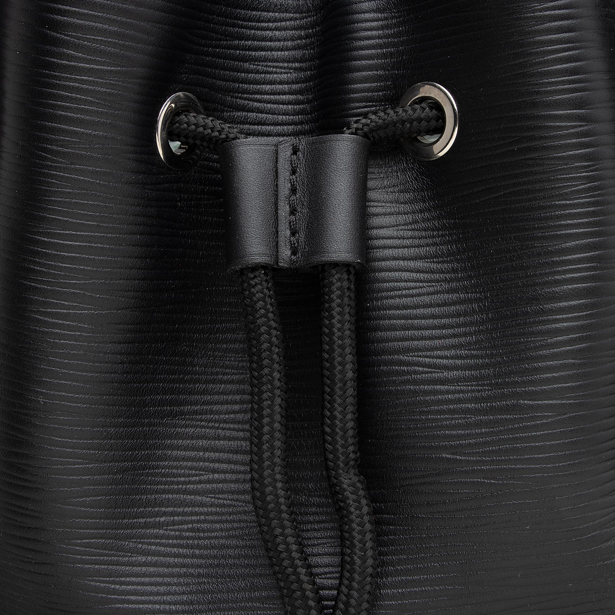 Louis Vuitton Epi Leather Christopher PM Backpack (SHF-22670)