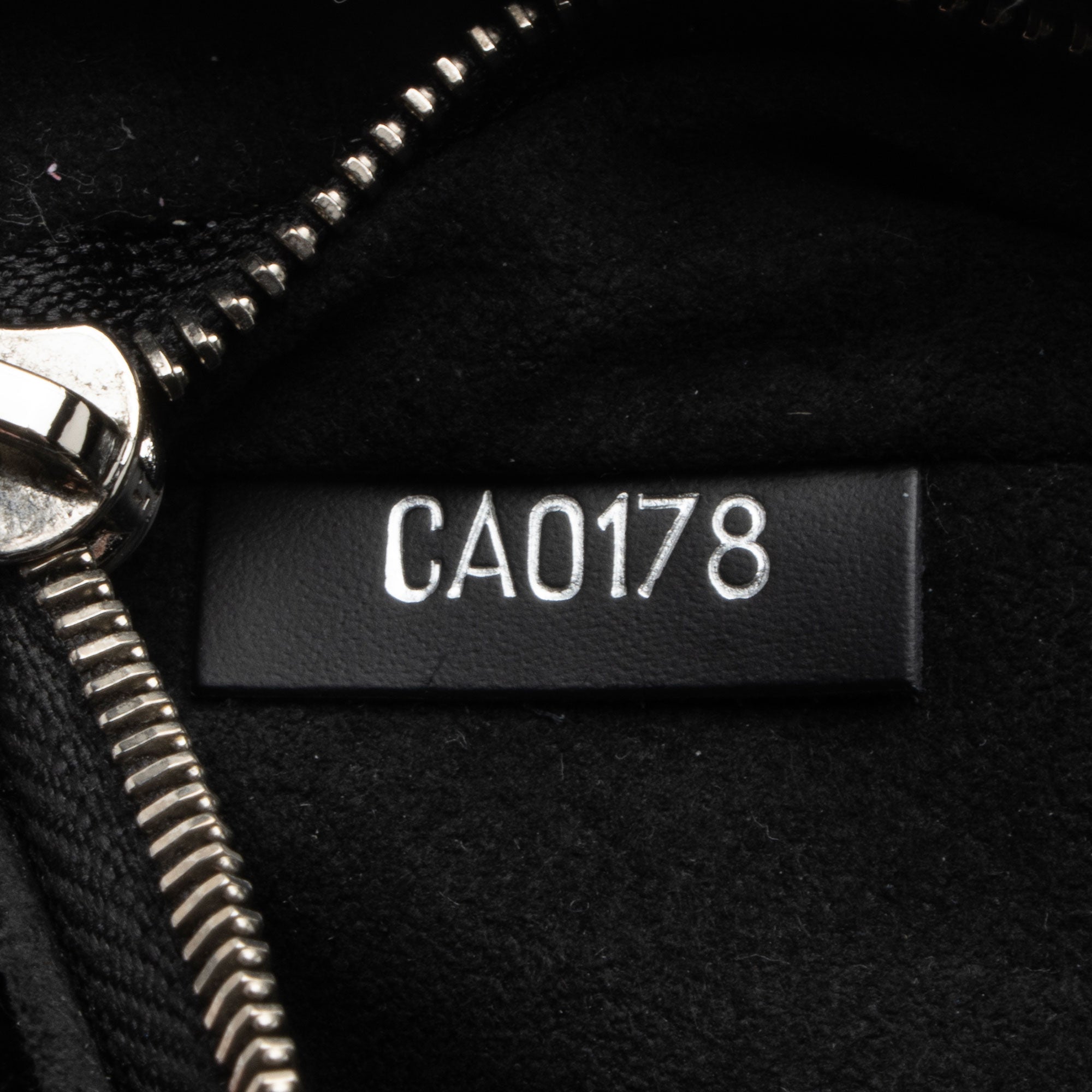 Louis Vuitton Epi Leather Cluny BB Satchel (SHF-naLSrm)