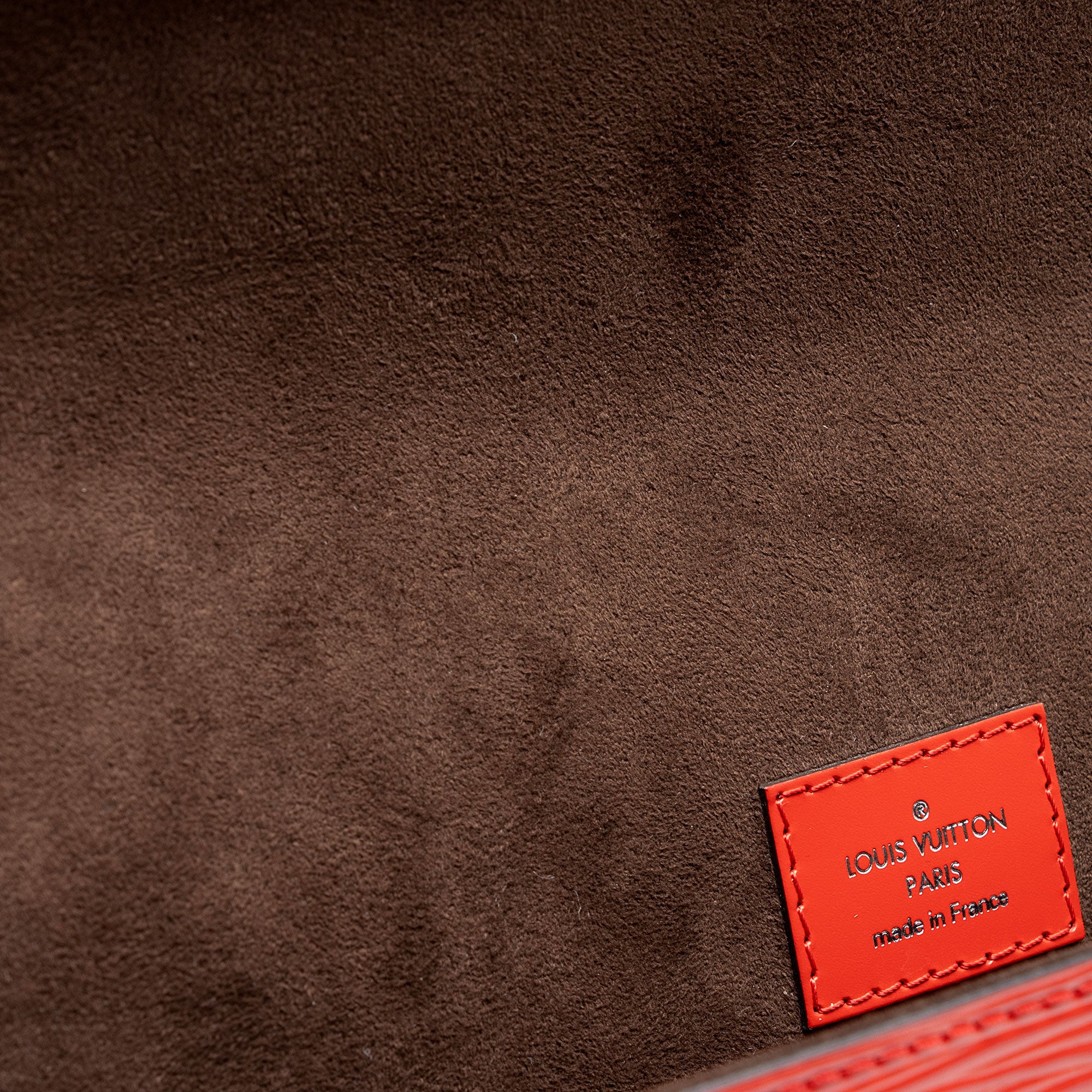 Louis Vuitton Epi Leather Cluny MM Satchel (SHF-wNLYrY)