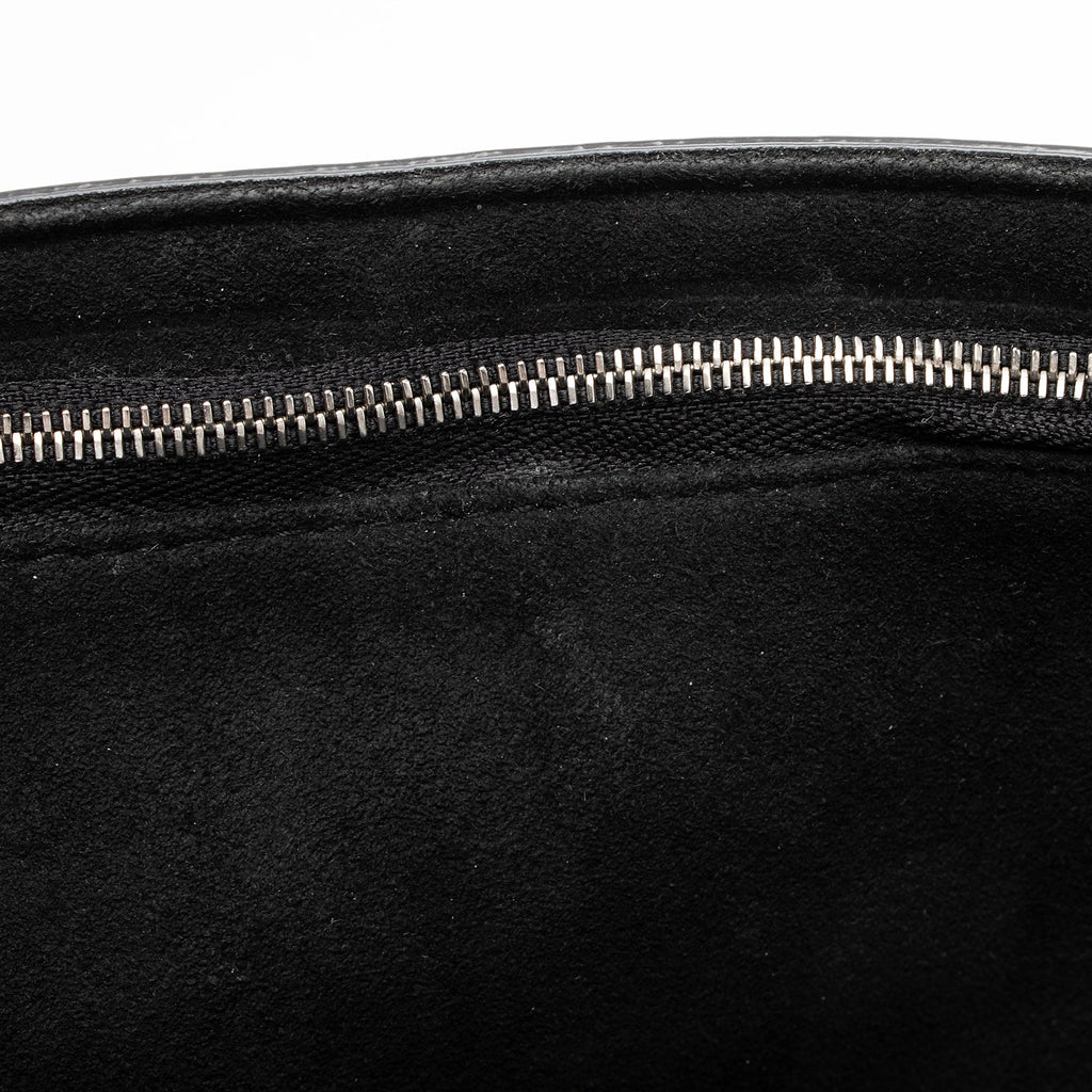 Louis Vuitton Epi Leather Cluny MM Satchel (SHF-deMCTk)