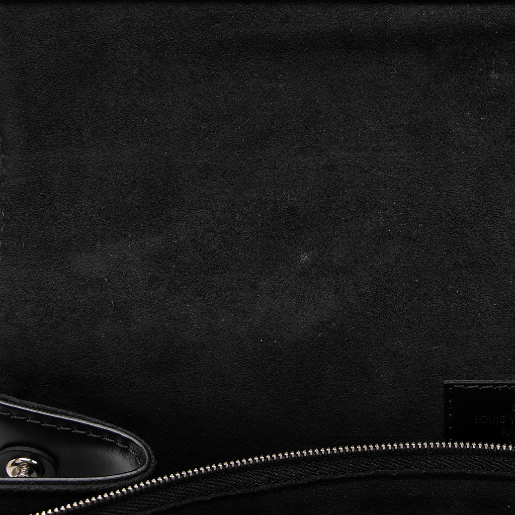 Louis Vuitton Epi Leather Cluny MM Satchel (SHF-deMCTk)