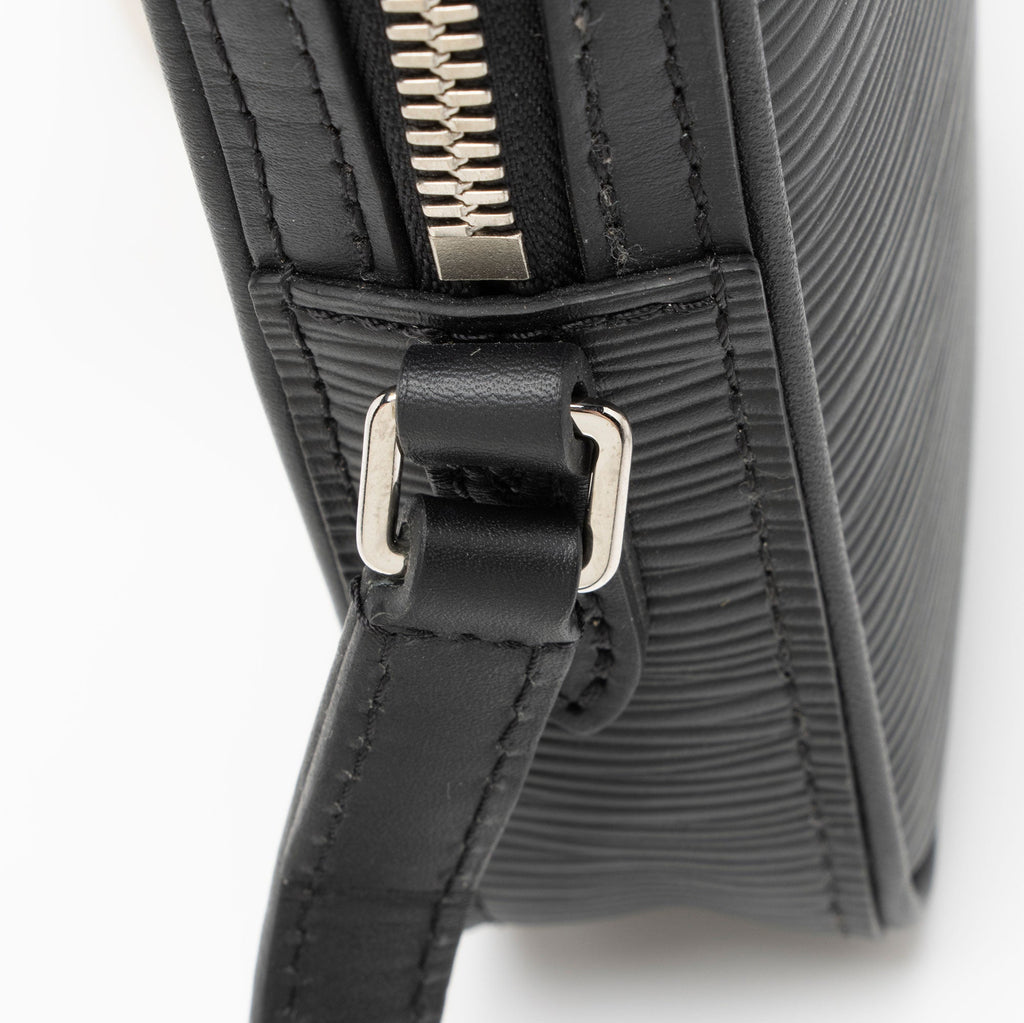 Louis Vuitton Epi Leather Initials Danube PM Shoulder Bag (SHF-7ARfrs)