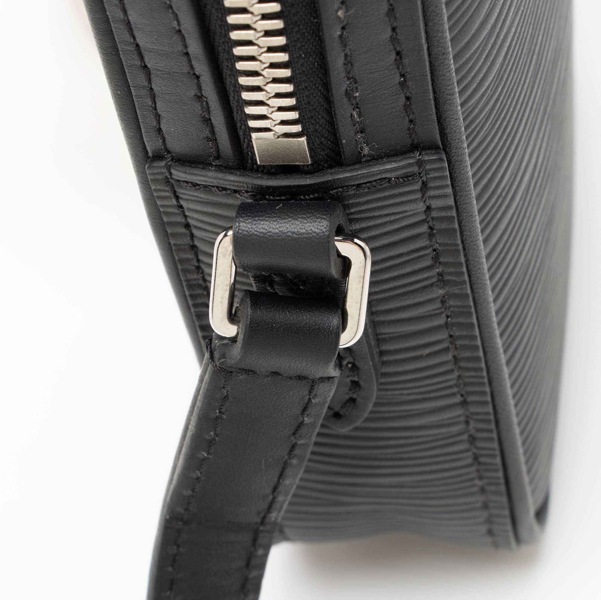 Louis Vuitton Epi Leather Initials Danube PM Shoulder Bag (SHF-7ARfrs)