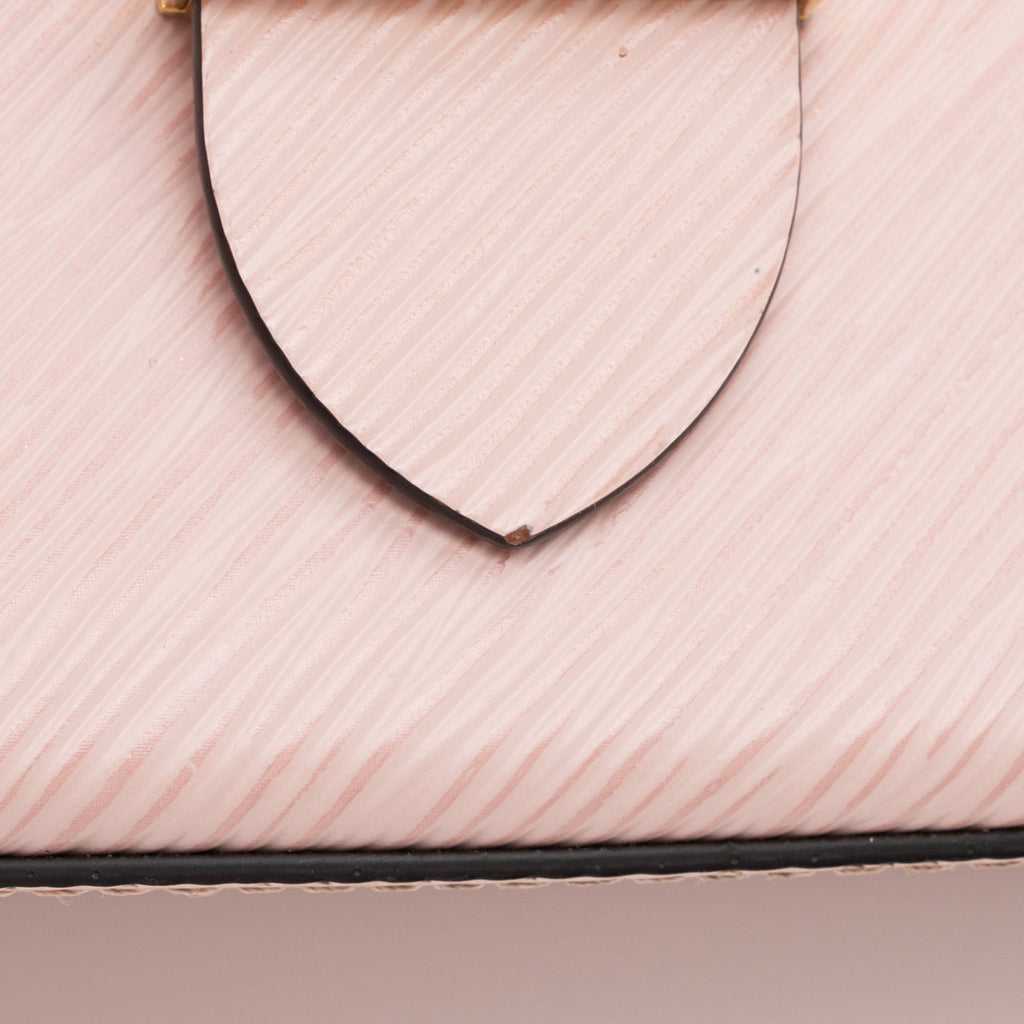 Louis Vuitton Epi Leather Locky BB Top Handle (SHF-fn8hKw)