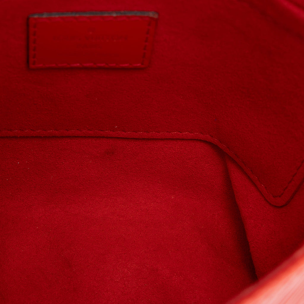 Louis Vuitton Epi Leather Locky BB Top Handle (SHF-QmRUic)