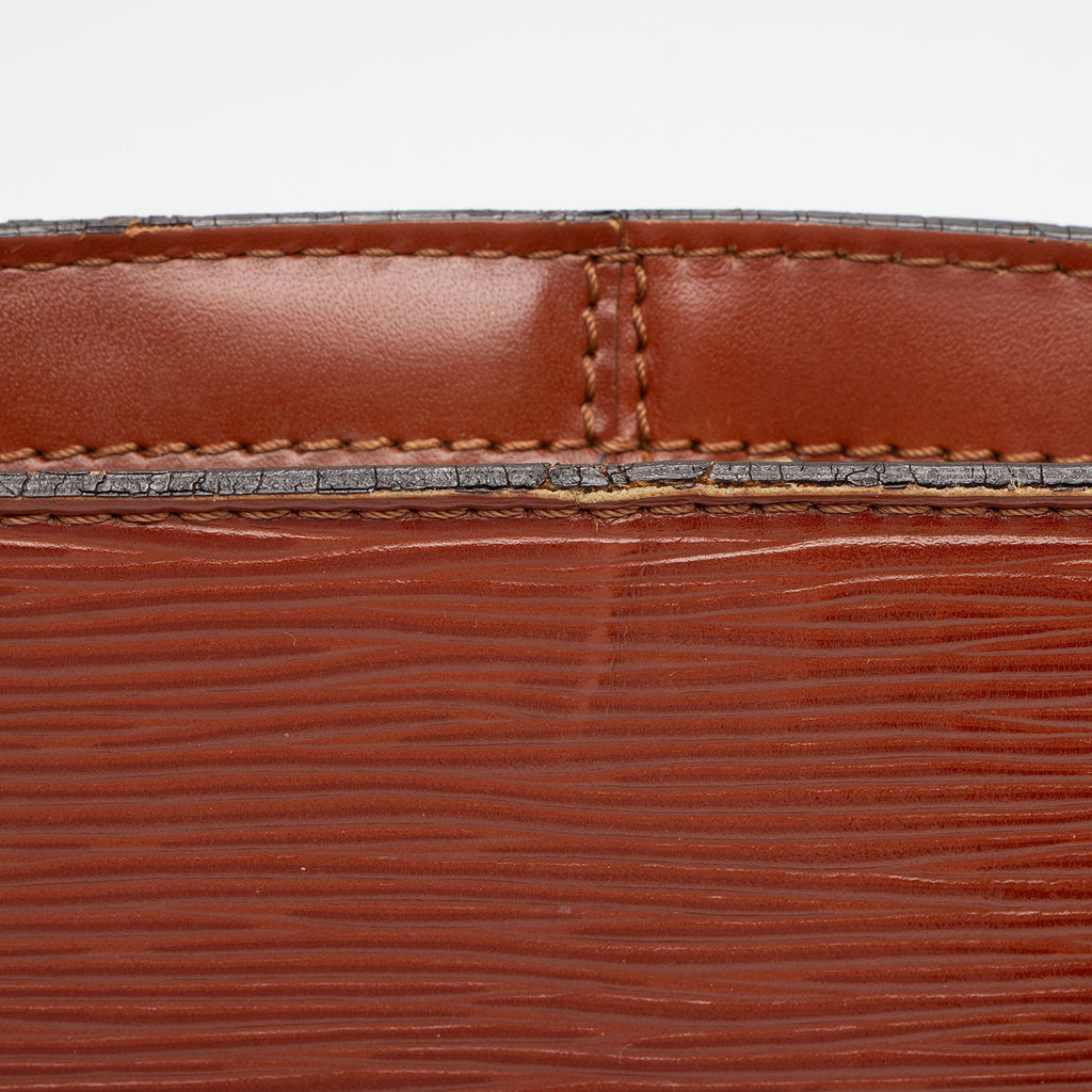 Louis Vuitton Vintage Epi Leather Lussac Tote (SHF-D4oeHh)