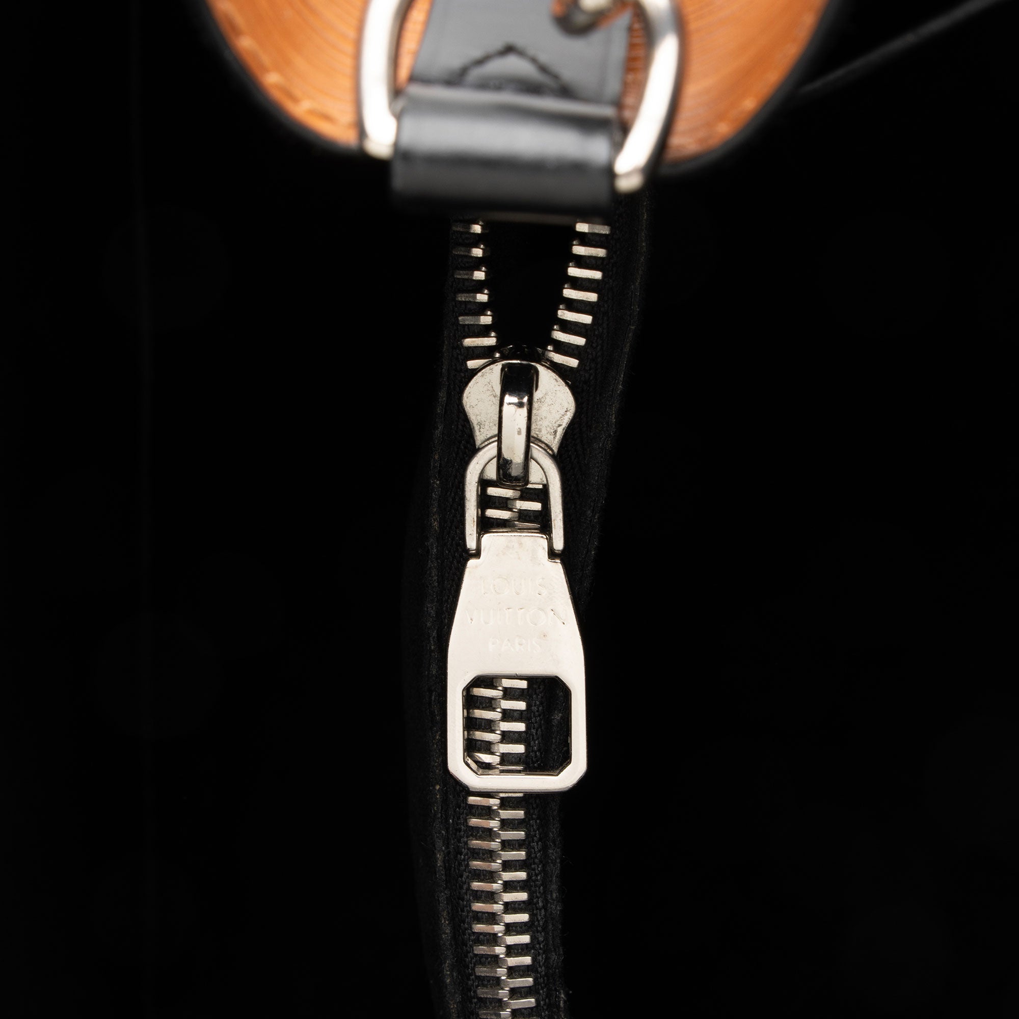 Louis Vuitton Epi Leather Neonoe Shoulder Bag