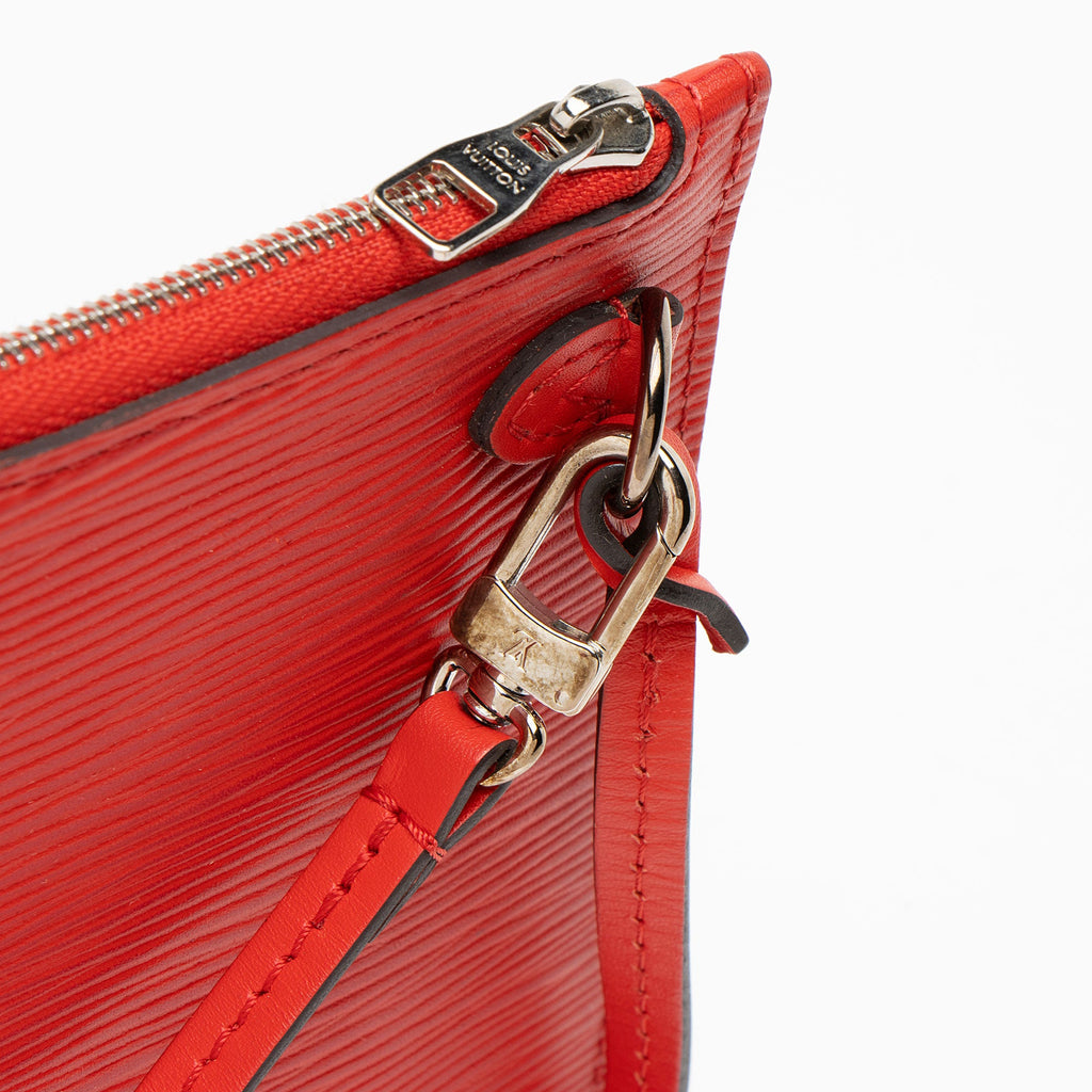 Louis Vuitton Epi Leather Neverfull MM Pochette