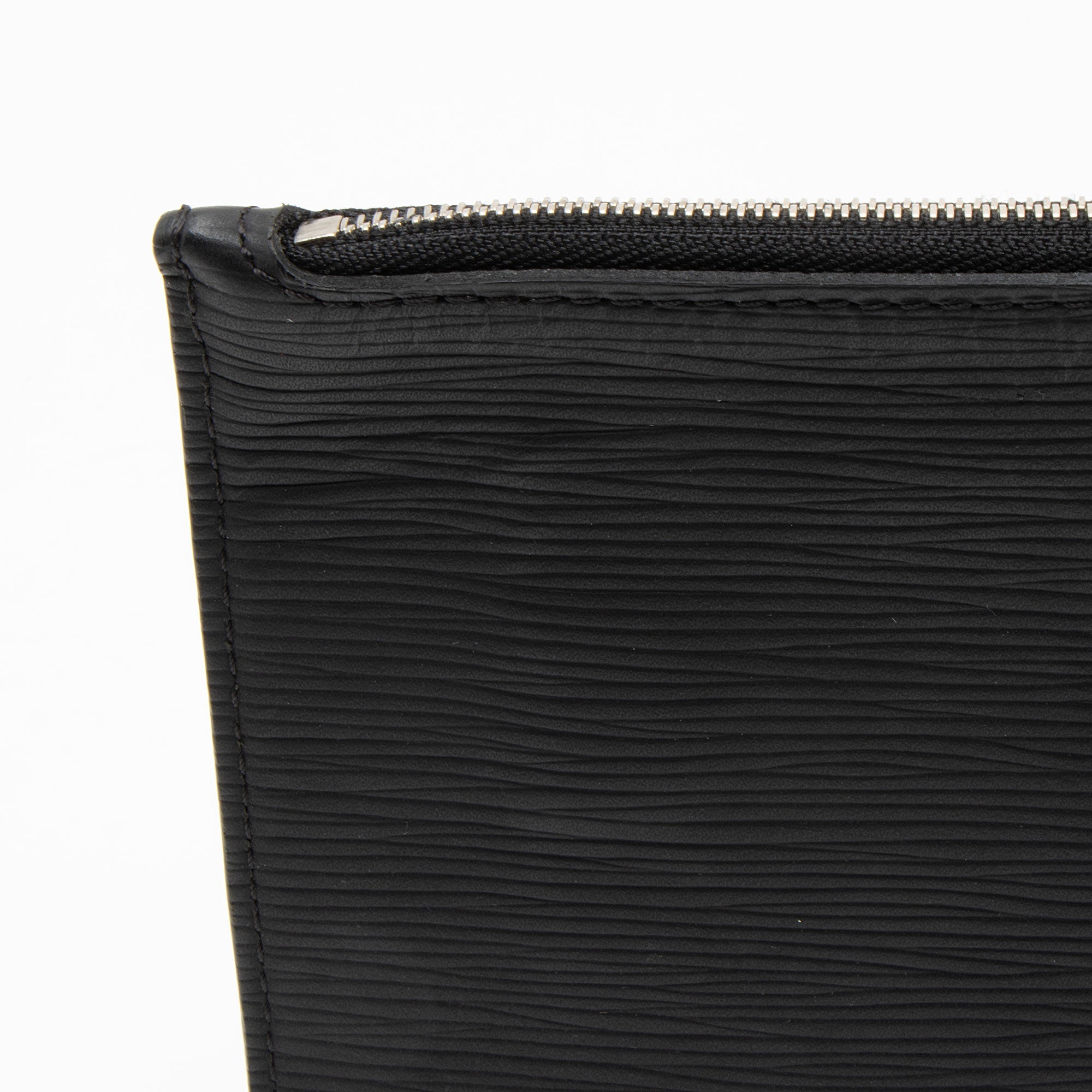 Louis Vuitton Epi Leather Neverfull MM Pochette