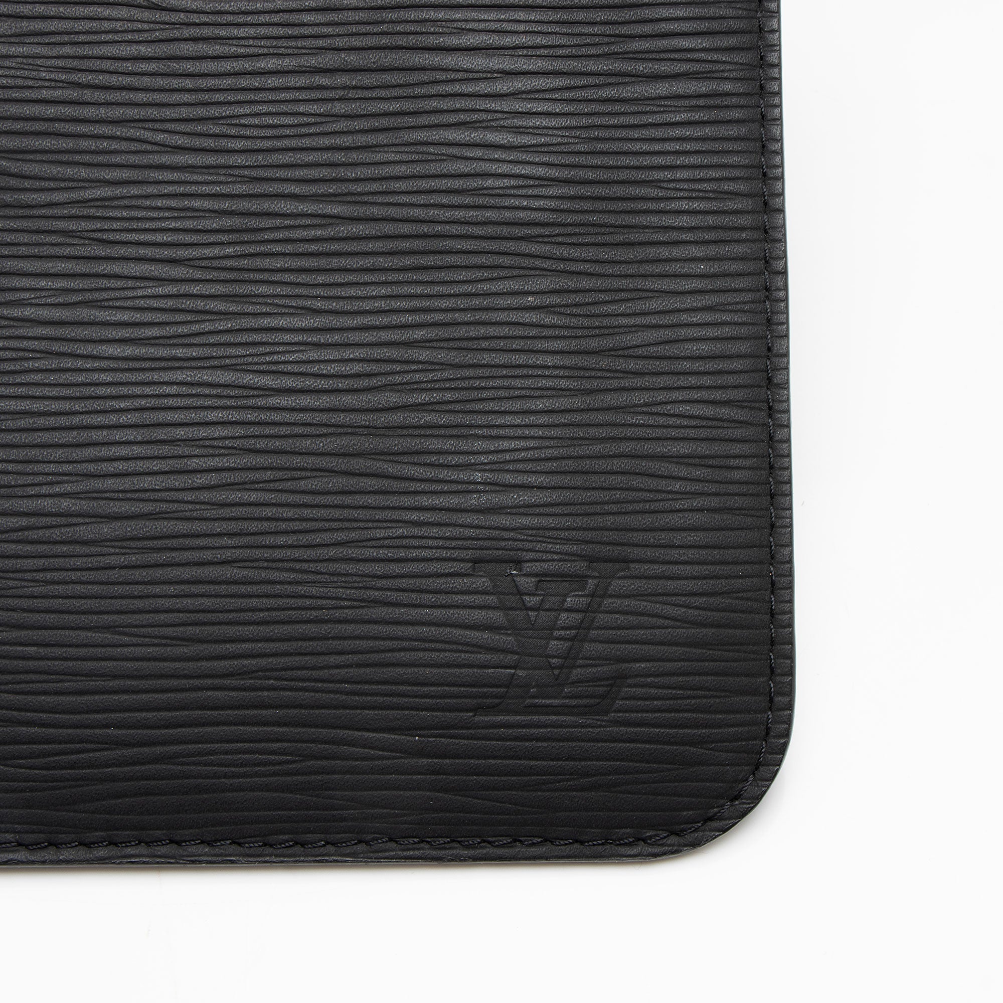 Louis Vuitton Epi Leather Neverfull MM Pochette