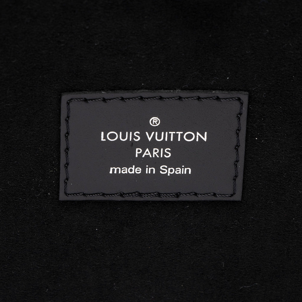 Louis Vuitton Epi Leather Neverfull MM Tote (SHF-r2vCkY)