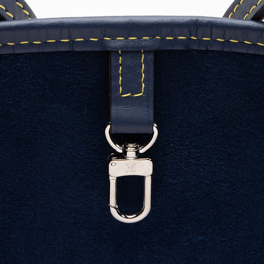 Louis Vuitton Epi Leather Neverfull MM Tote (SHF-CIupRi)