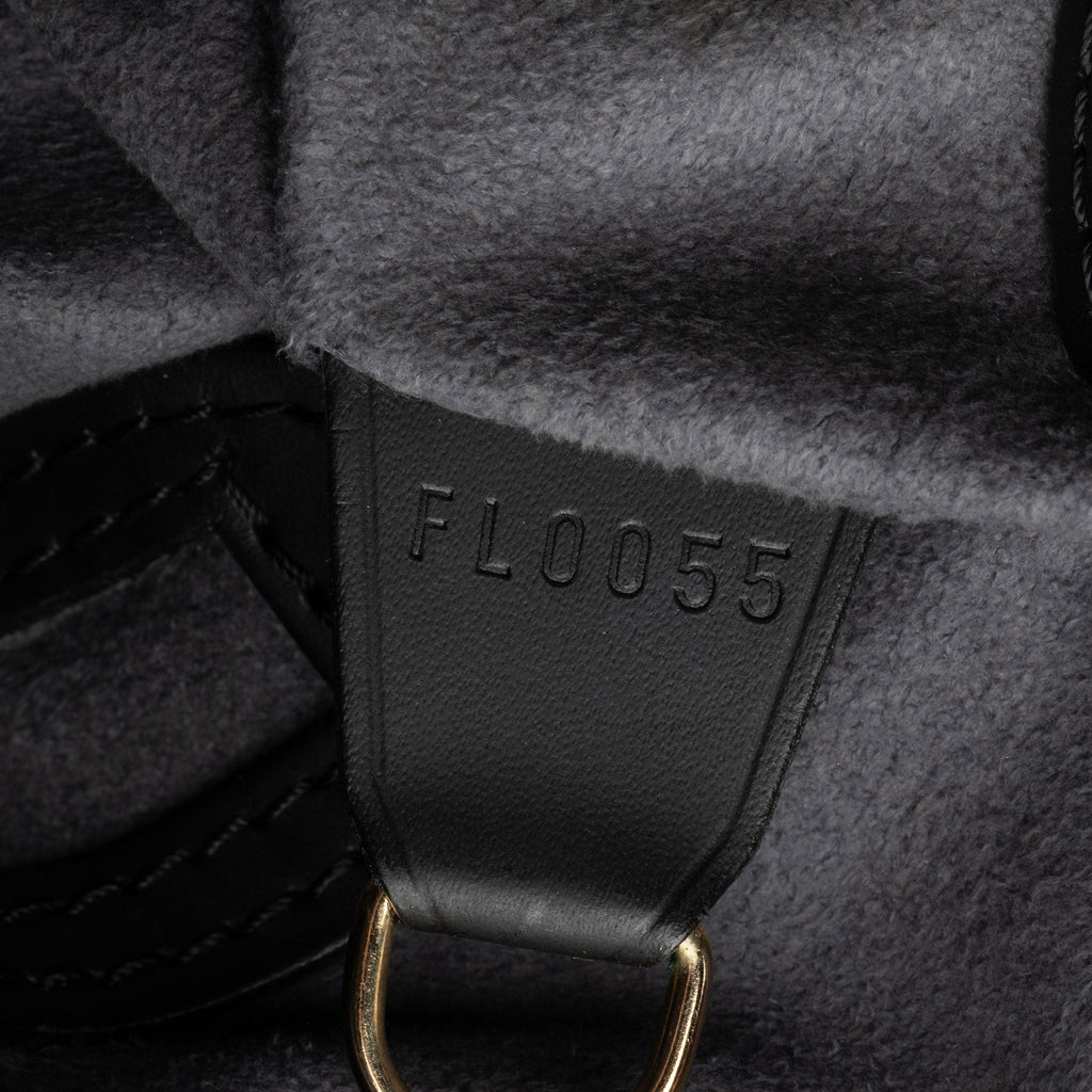 Louis Vuitton Epi Leather Petit Bucket Tote (SHF-aRWoz2)