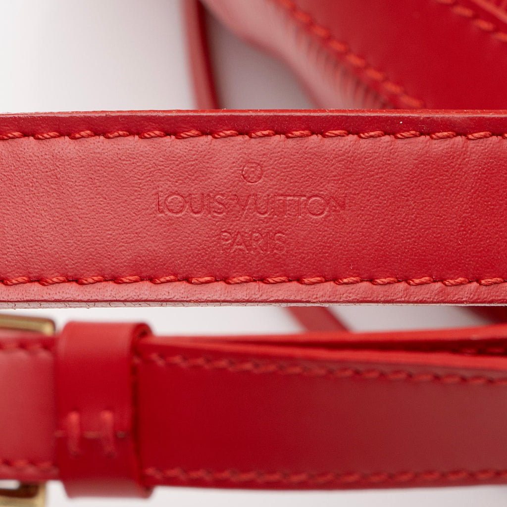 Louis Vuitton Epi Leather Petit Noe Shoulder Bag (SHF-22317)