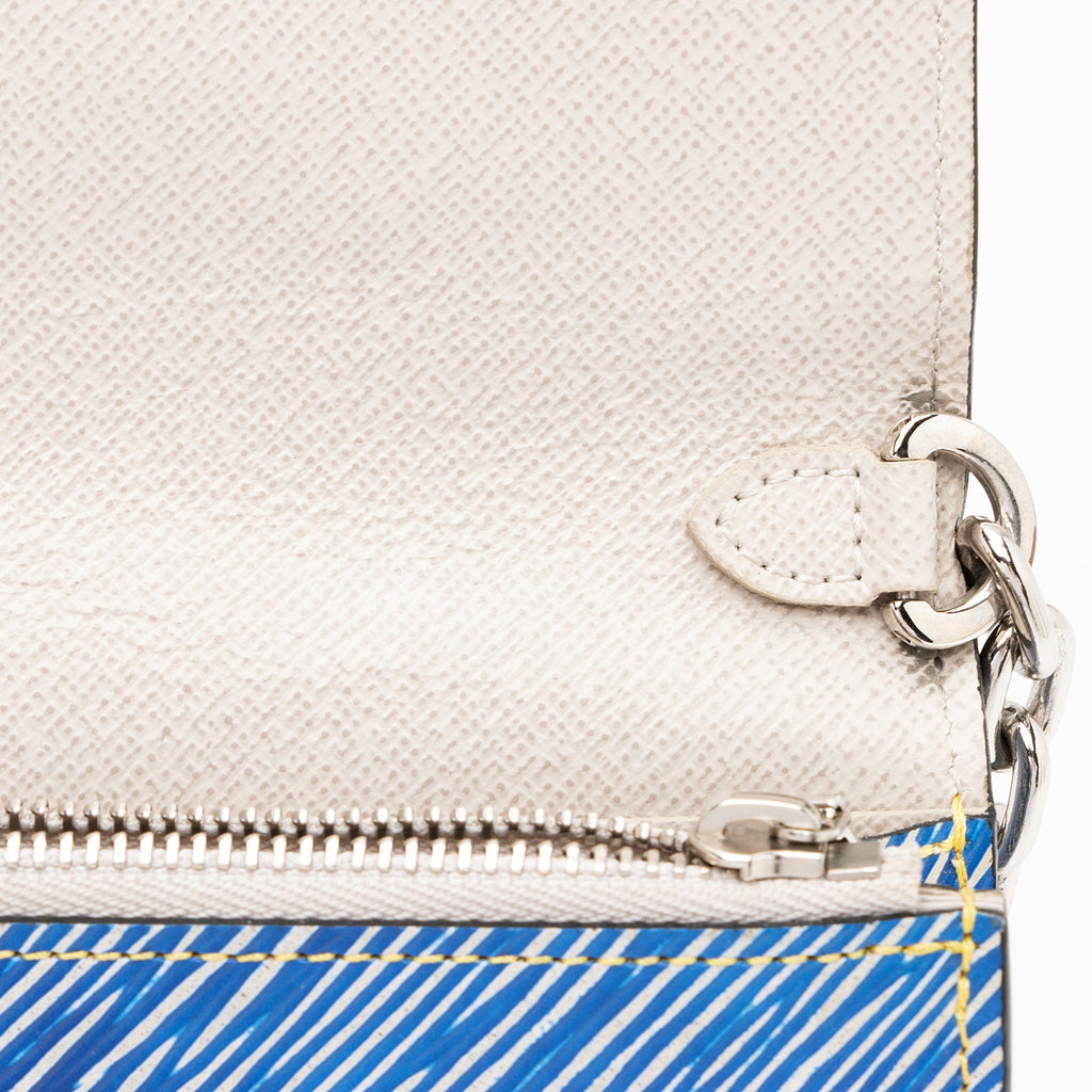 Louis Vuitton Epi Leather Pins Twist Chain Wallet (SHF-qOMi06)