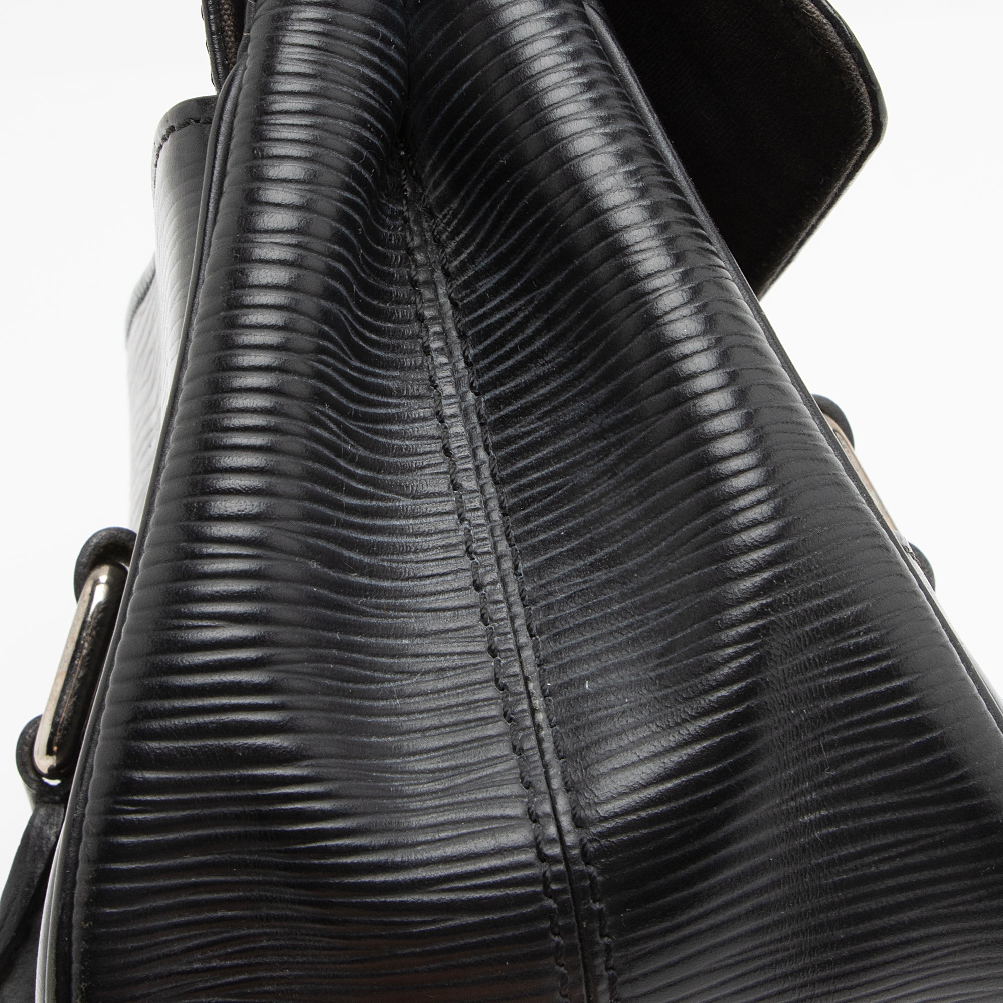 Louis Vuitton Epi Leather Segur PM Satchel (SHF-23074)