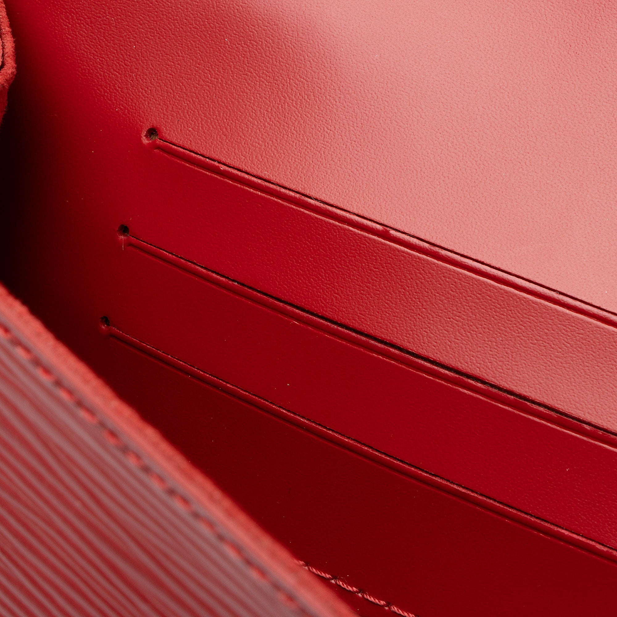 Louis Vuitton Epi Leather Sevigne Clutch (SHF-0iPqs9)