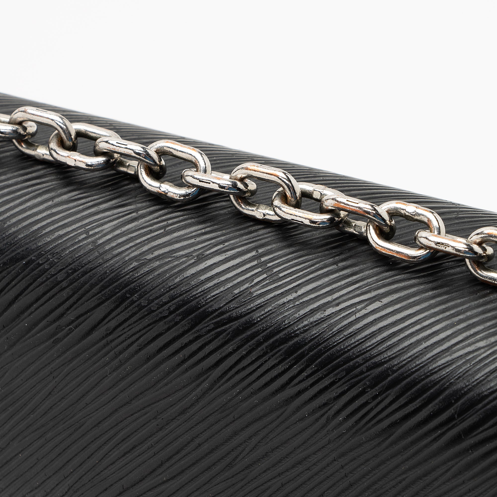 Louis Vuitton Epi Leather Twist MM Shoulder Bag (SHF-22700)