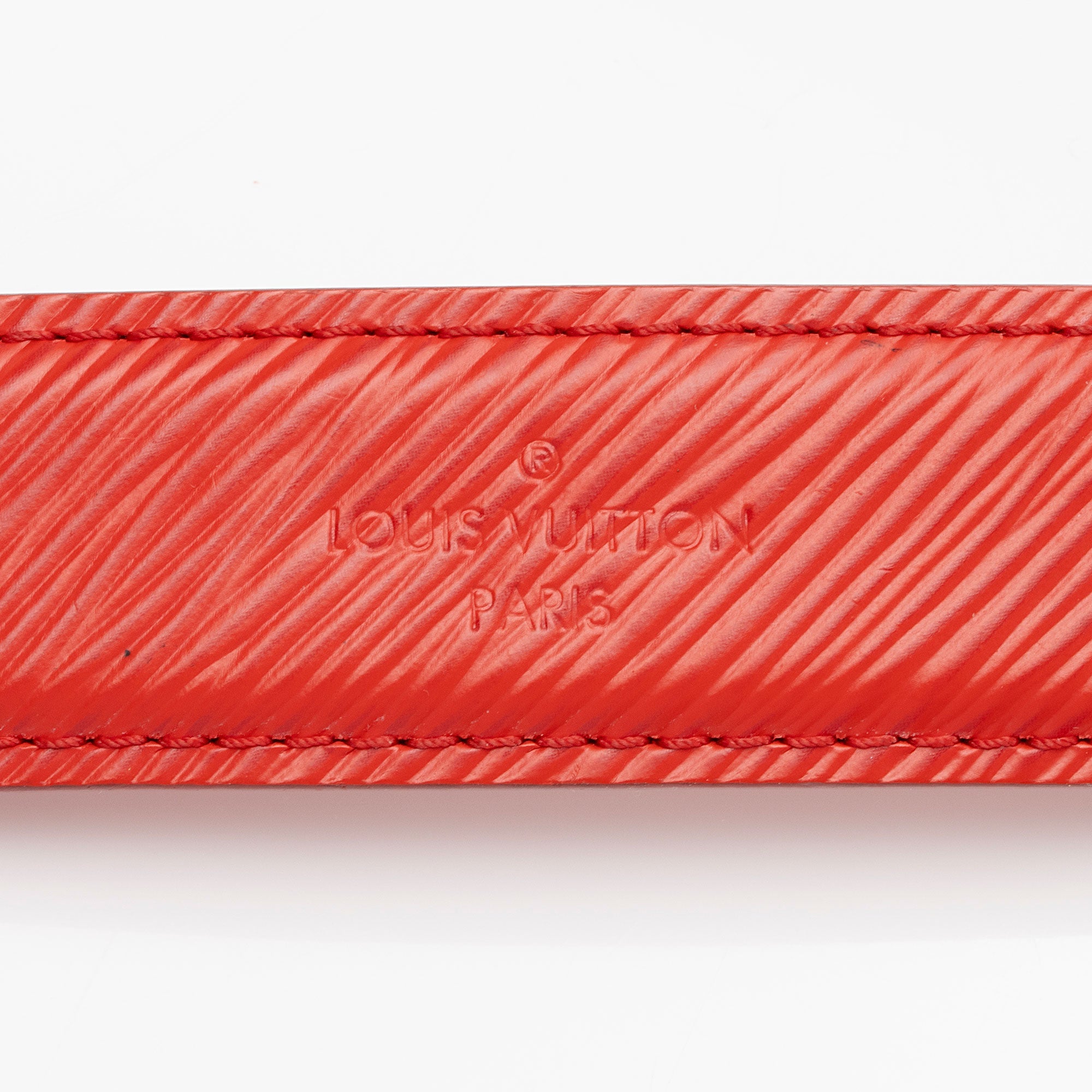 Louis Vuitton Epi Leather Twist MM Shoulder Bag (SHF-lAWkvE)