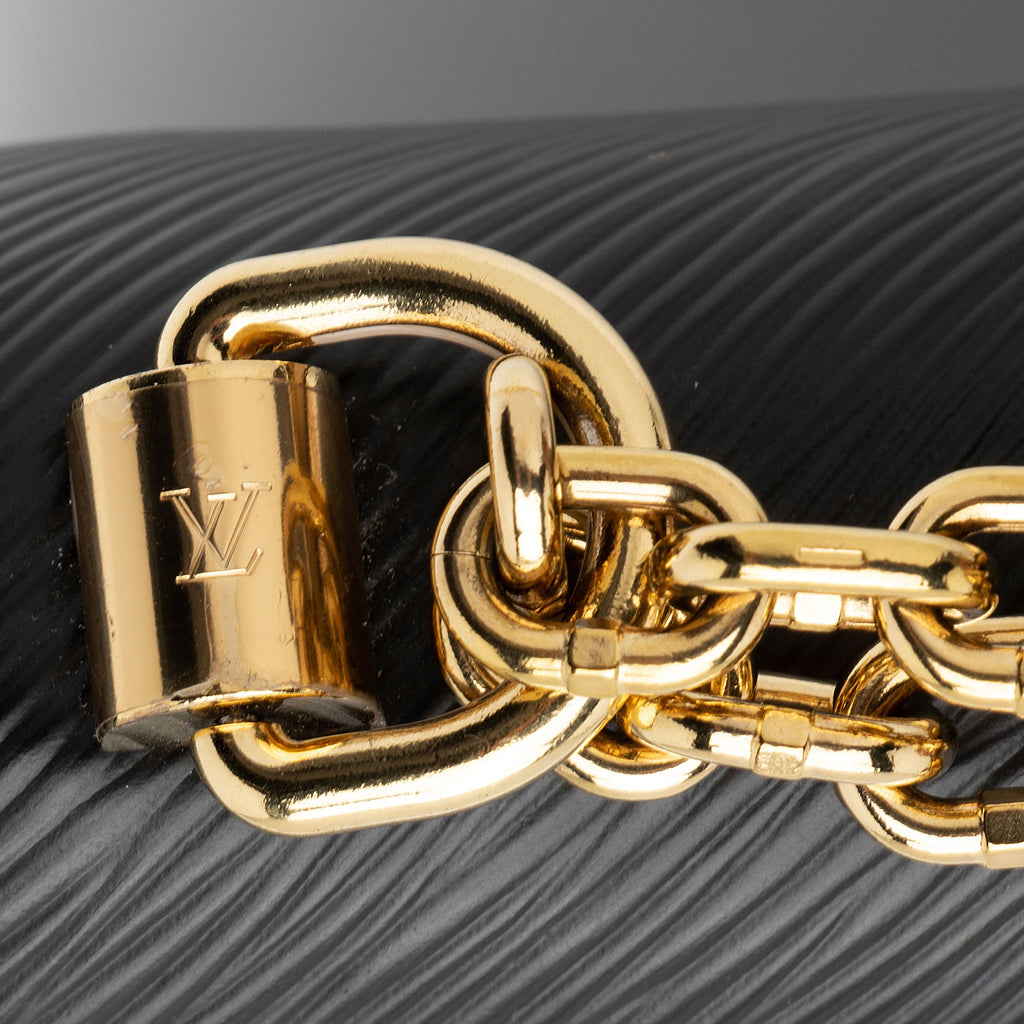 Louis Vuitton Epi Leather Twist PM Shoulder Bag (SHF-CfpCc0)