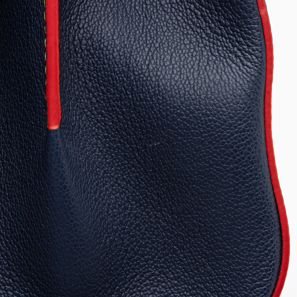 Louis Vuitton Epi Leather Twist Tote (SHF-In7Ftu)