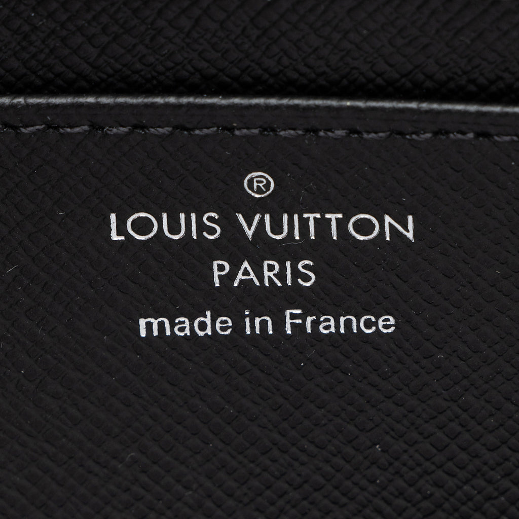 Louis Vuitton Epi Leather Twist Wallet