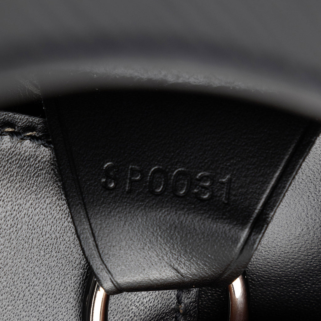 Louis Vuitton Epi Leather Verseau Shoulder Bag (SHF-joIVrH)