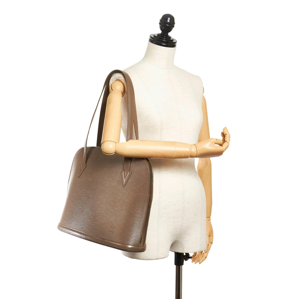 Louis Vuitton Epi Lussac (SHG-31467)