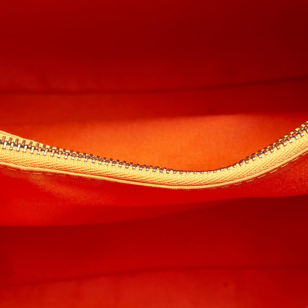 Louis Vuitton Epi Mandara MM (SHG-26867)