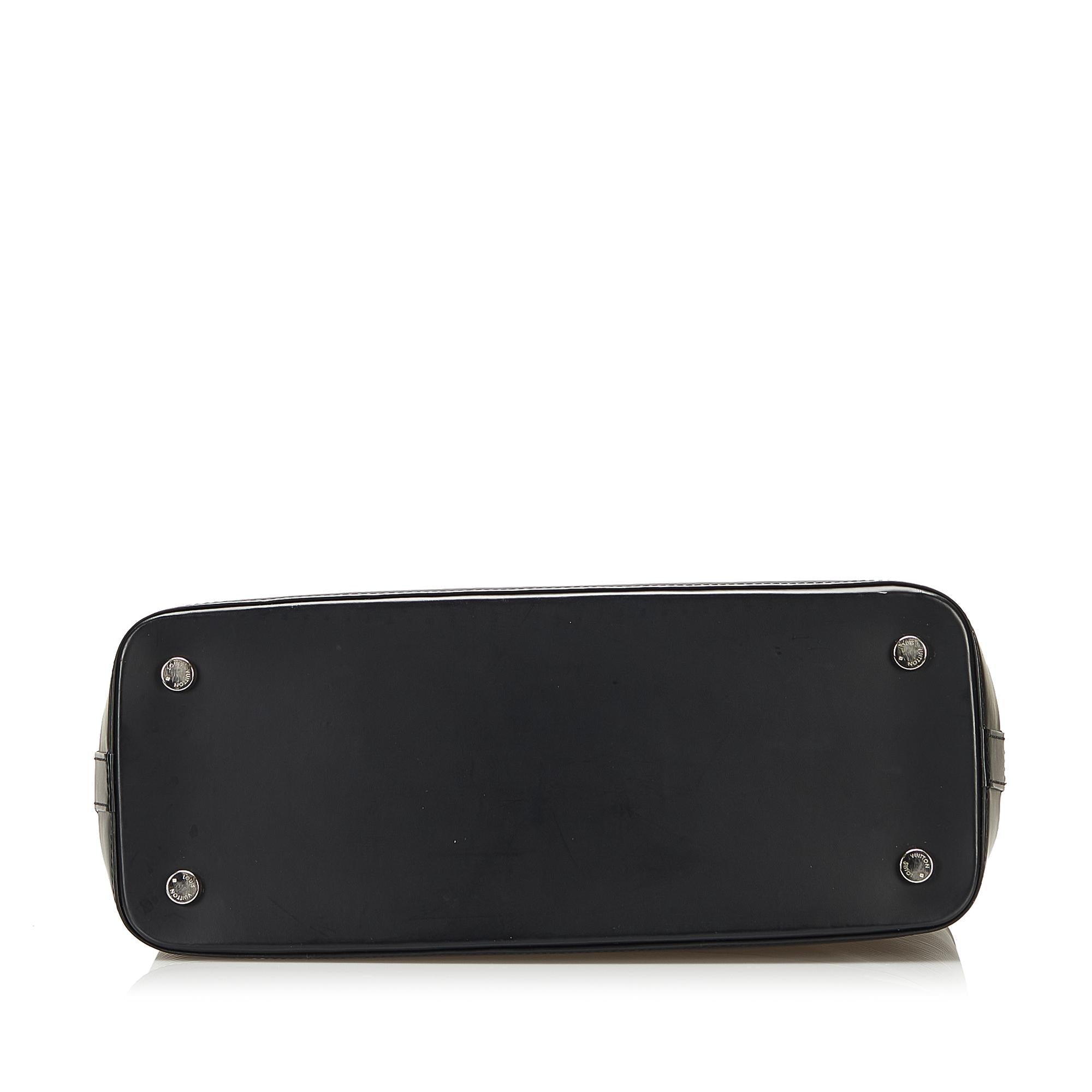 Louis Vuitton Epi Mirabeau GM (SHG-35157)
