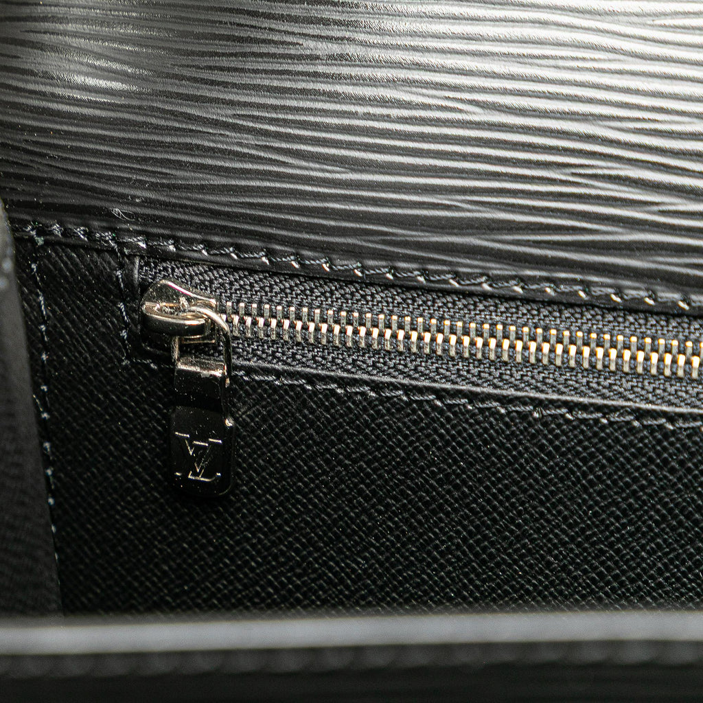 Louis Vuitton Epi Monceau 28
